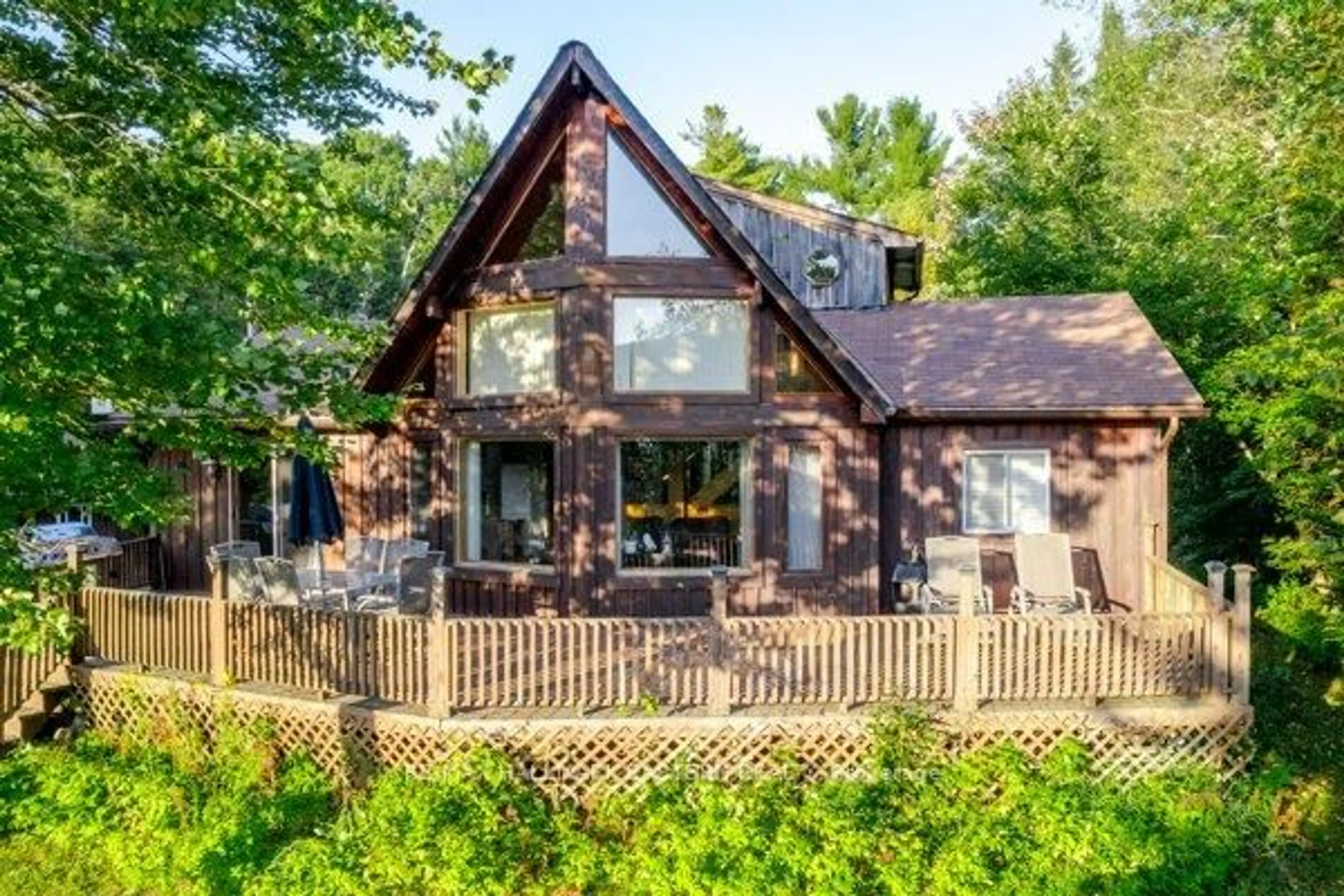 Home with brick exterior material, water/lake/river/ocean view for 152A Paradise Landing Rd, Maynooth Ontario K0L 2S0