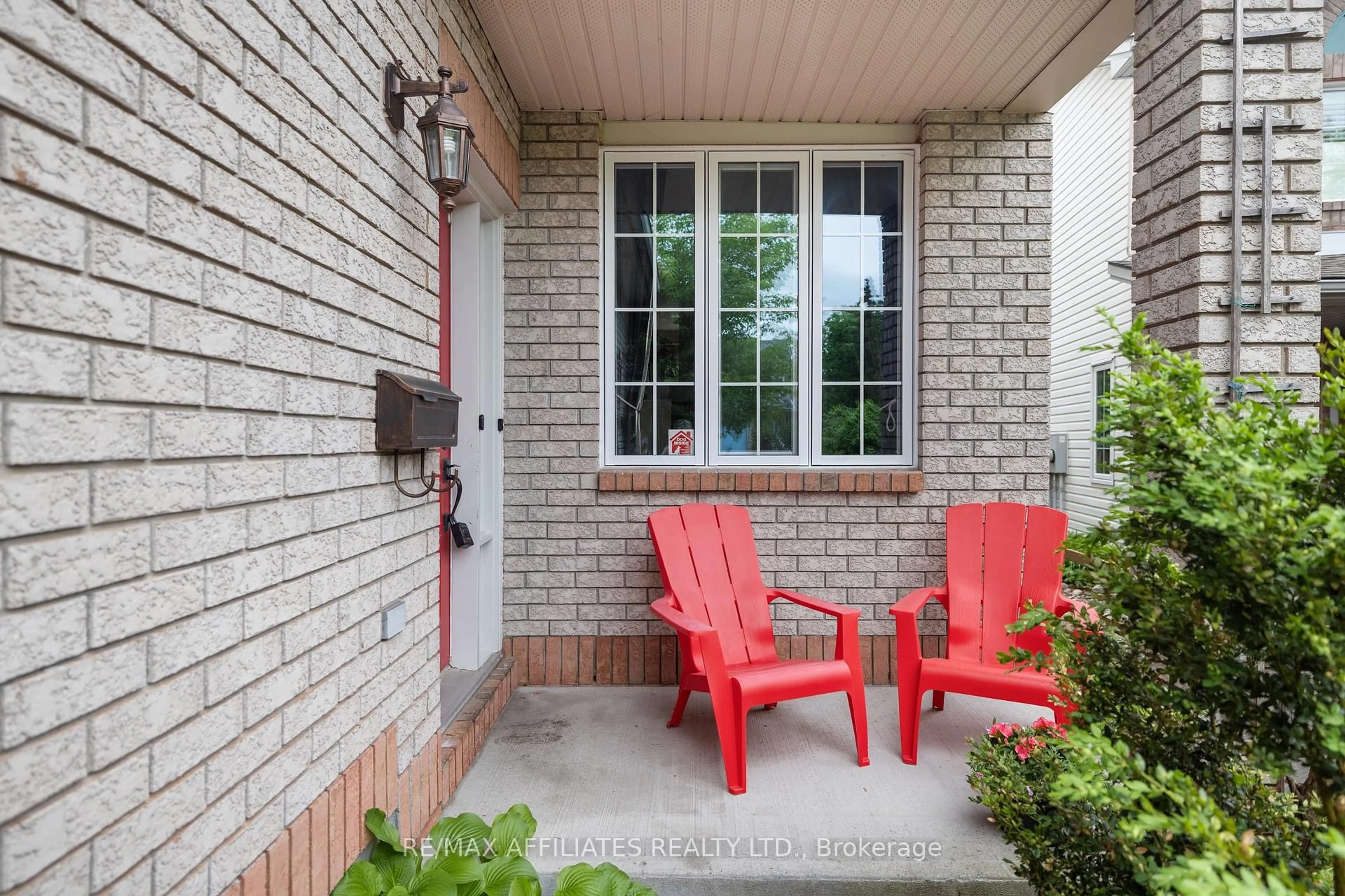 Unknown for 80 Meadowcroft Cres, Ottawa Ontario K1J 1H2