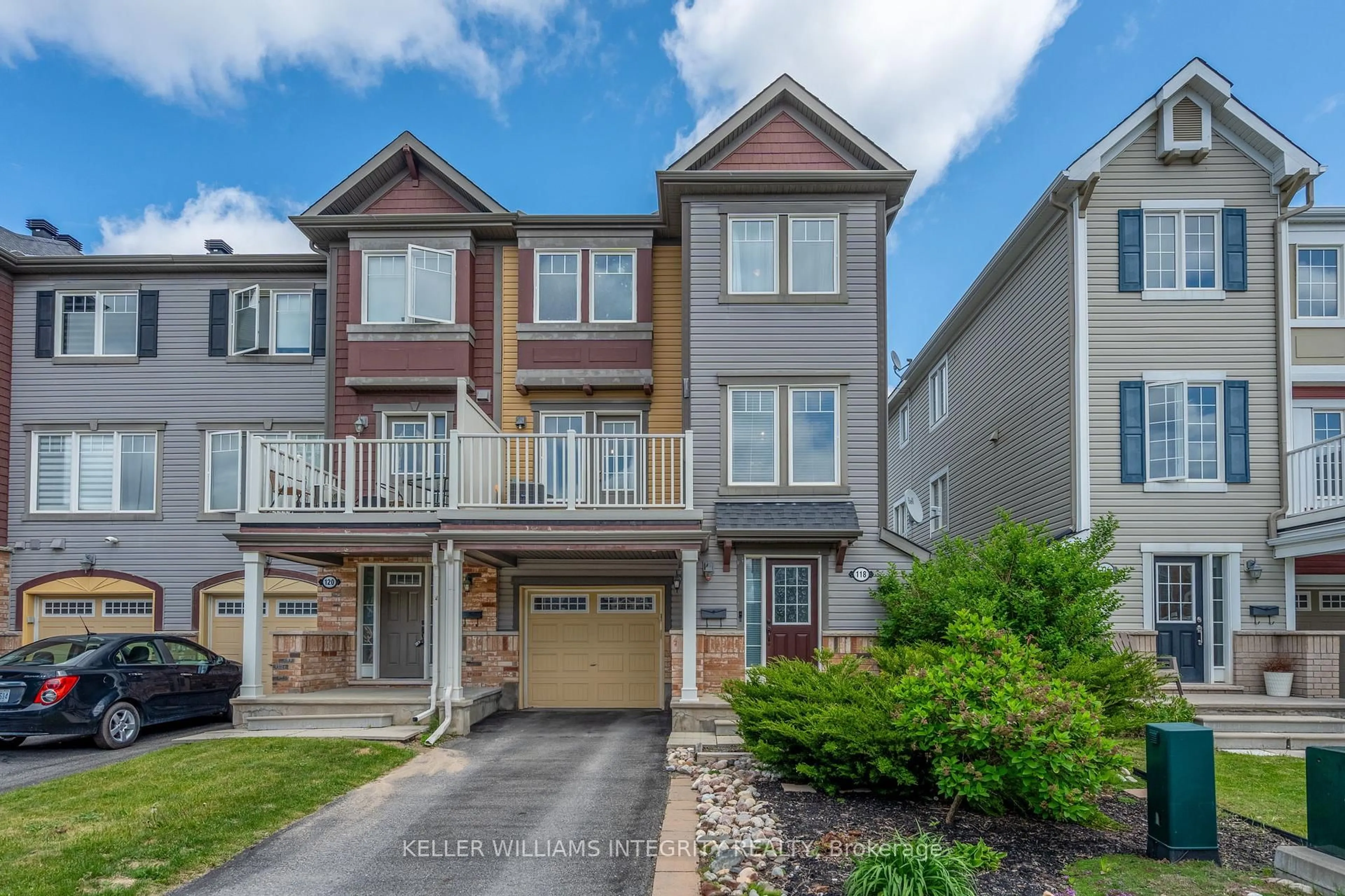 Unknown for 118 Pennant Ave, Ottawa Ontario K2J 5W6