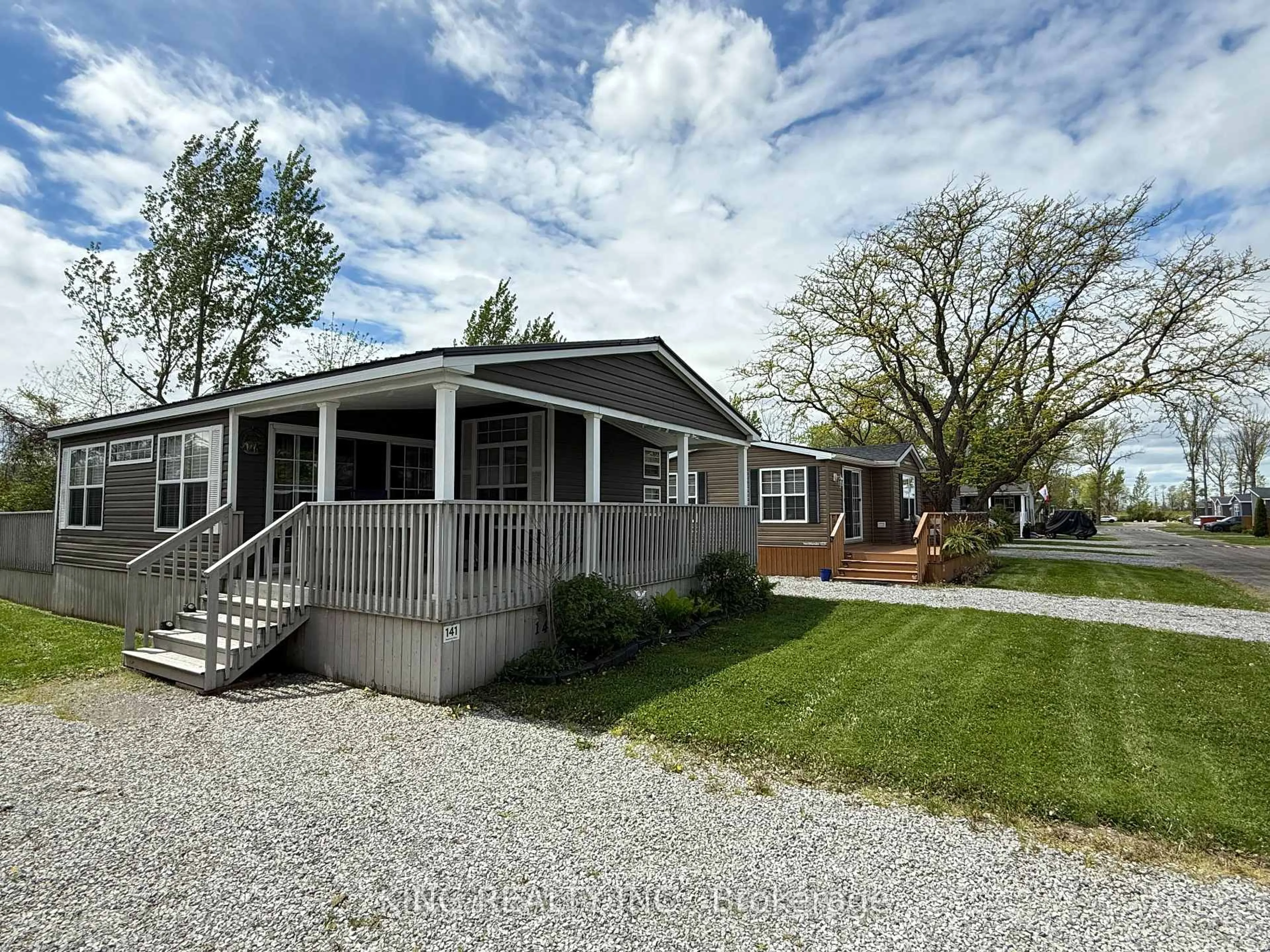 Home with vinyl exterior material, street for 1501 Line 8 Rd #141, Niagara-on-the-Lake Ontario L0S 1L0