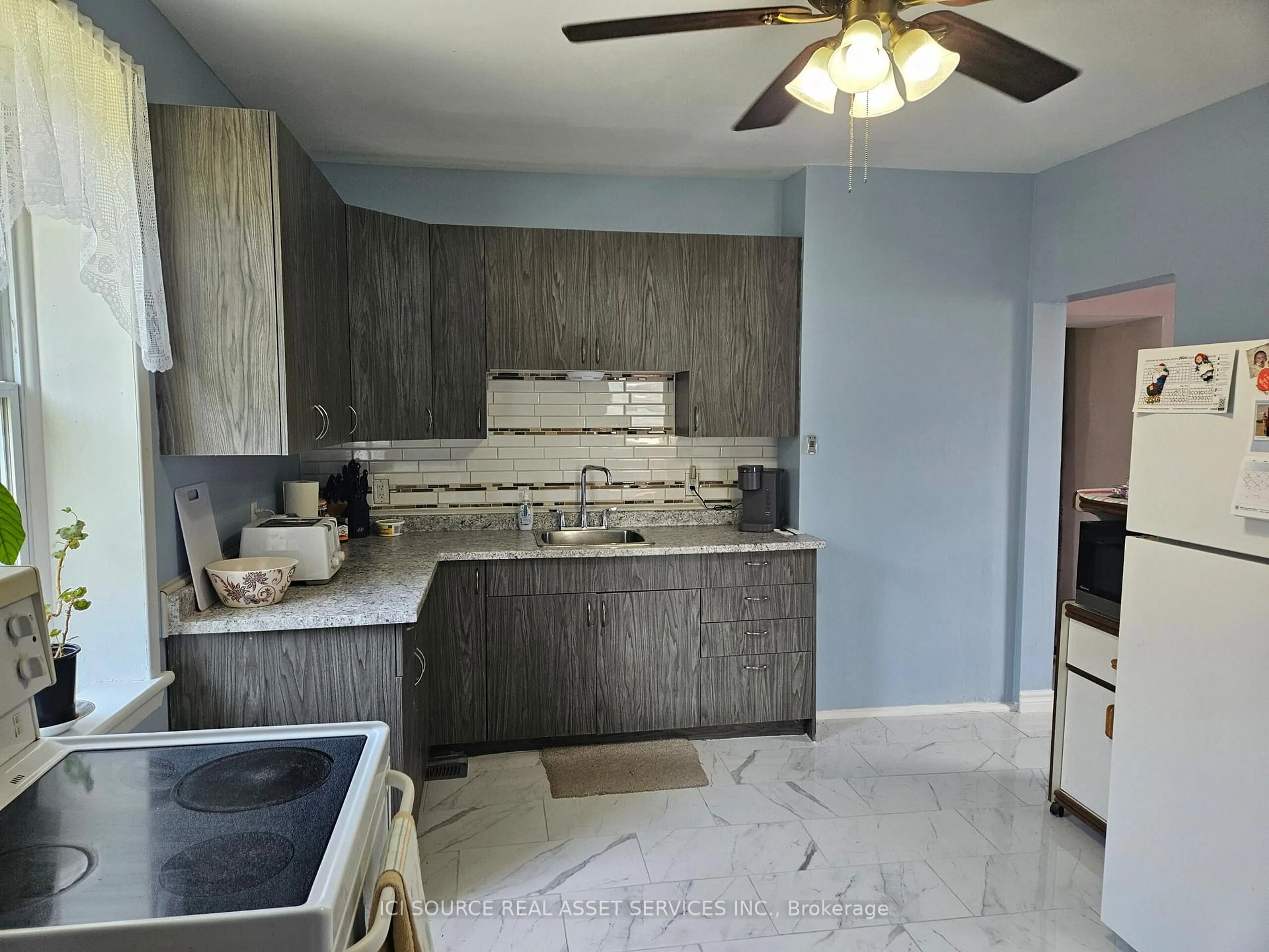 Open concept kitchen, ceramic/tile floor for 337 Sixth St, Cornwall Ontario K6H 2P1
