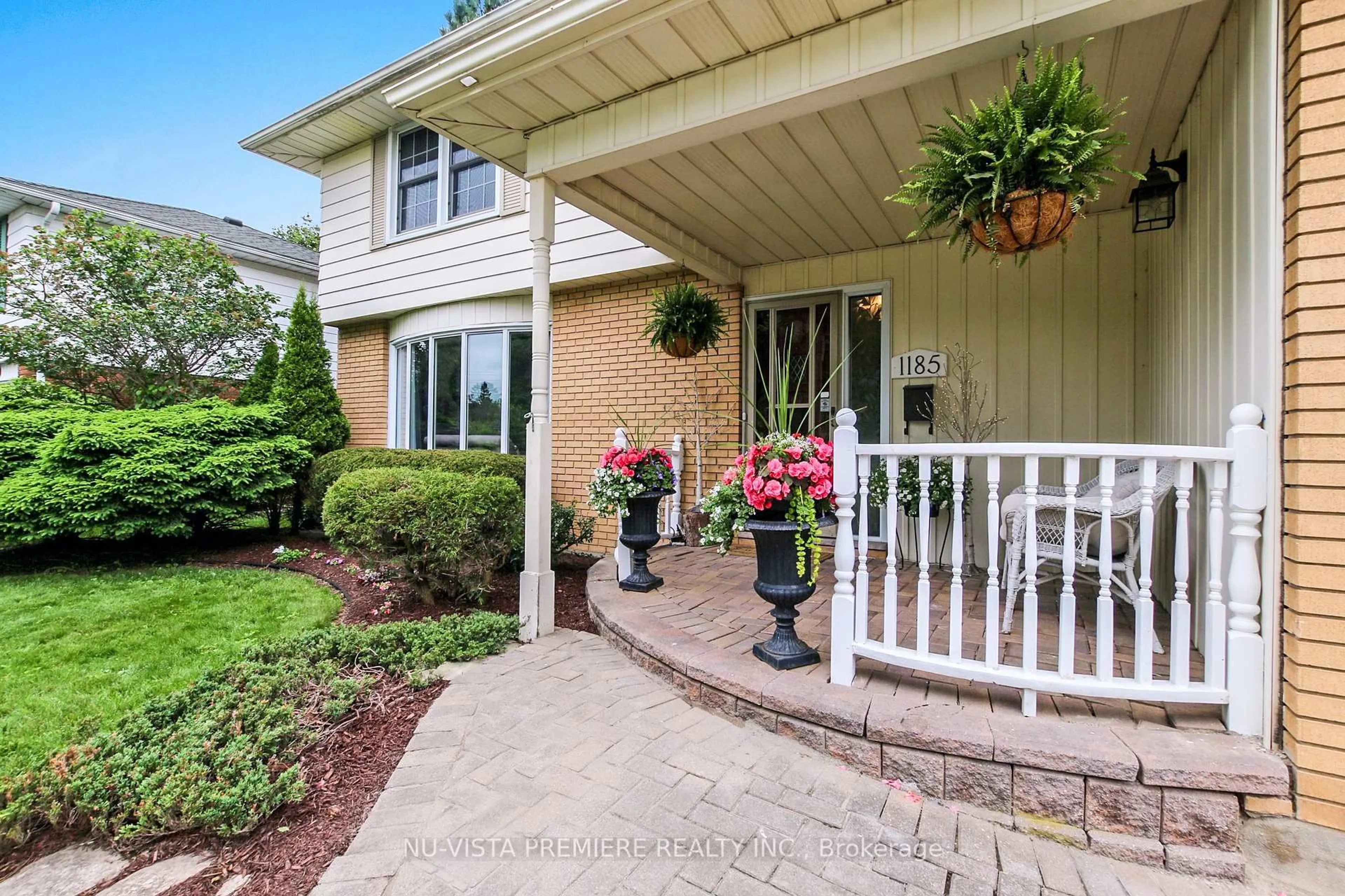 Unknown for 1185 Guildwood Blvd, London North Ontario N6H 4G8