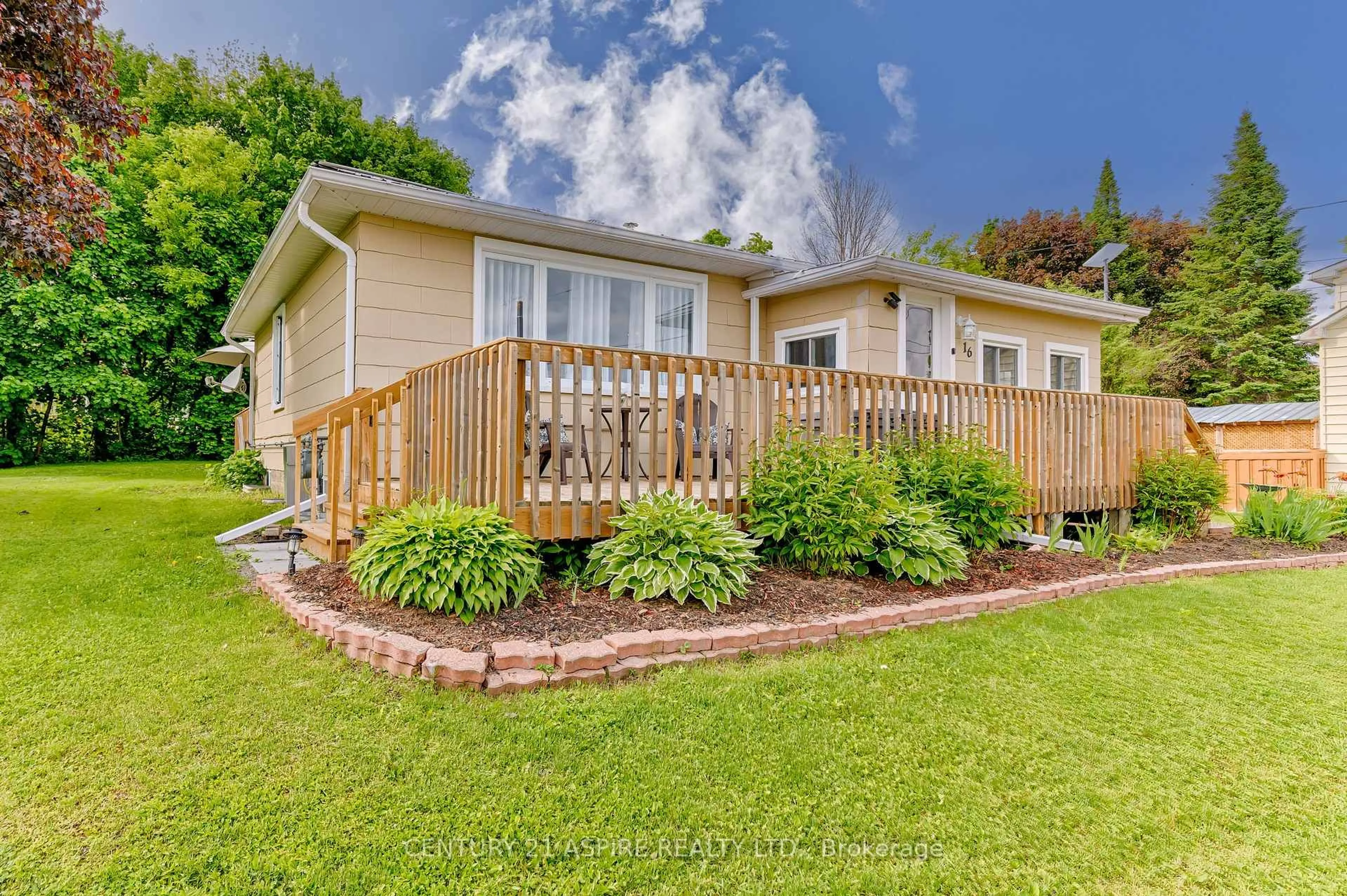 A pic from outside/outdoor area/front of a property/back of a property/a pic from drone, water/lake/river/ocean view for 16 Dixon St, Cobden Ontario K0J 1K0