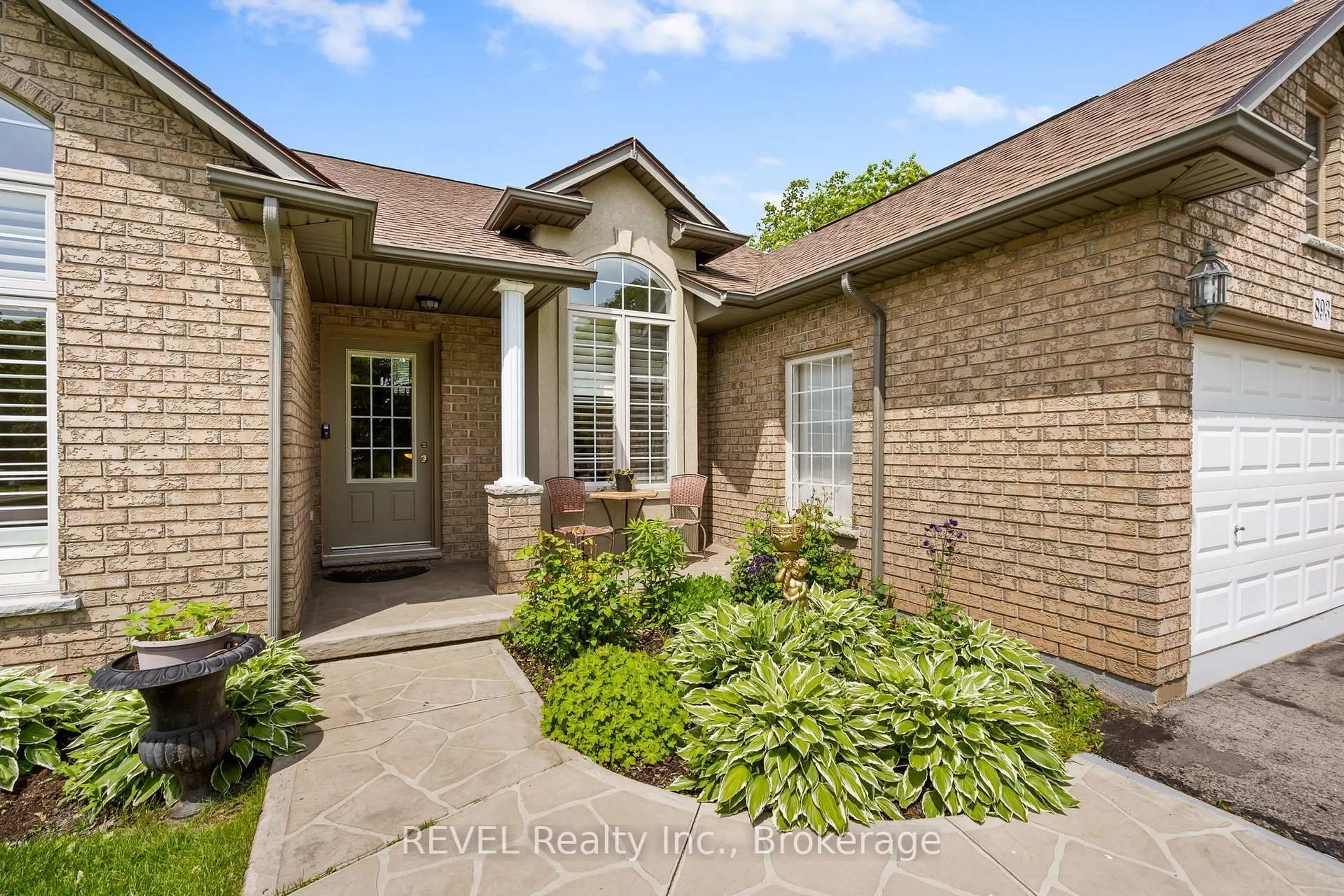 Home with brick exterior material, street for 893 Canada Dr, Fort Erie Ontario L2A 6E9