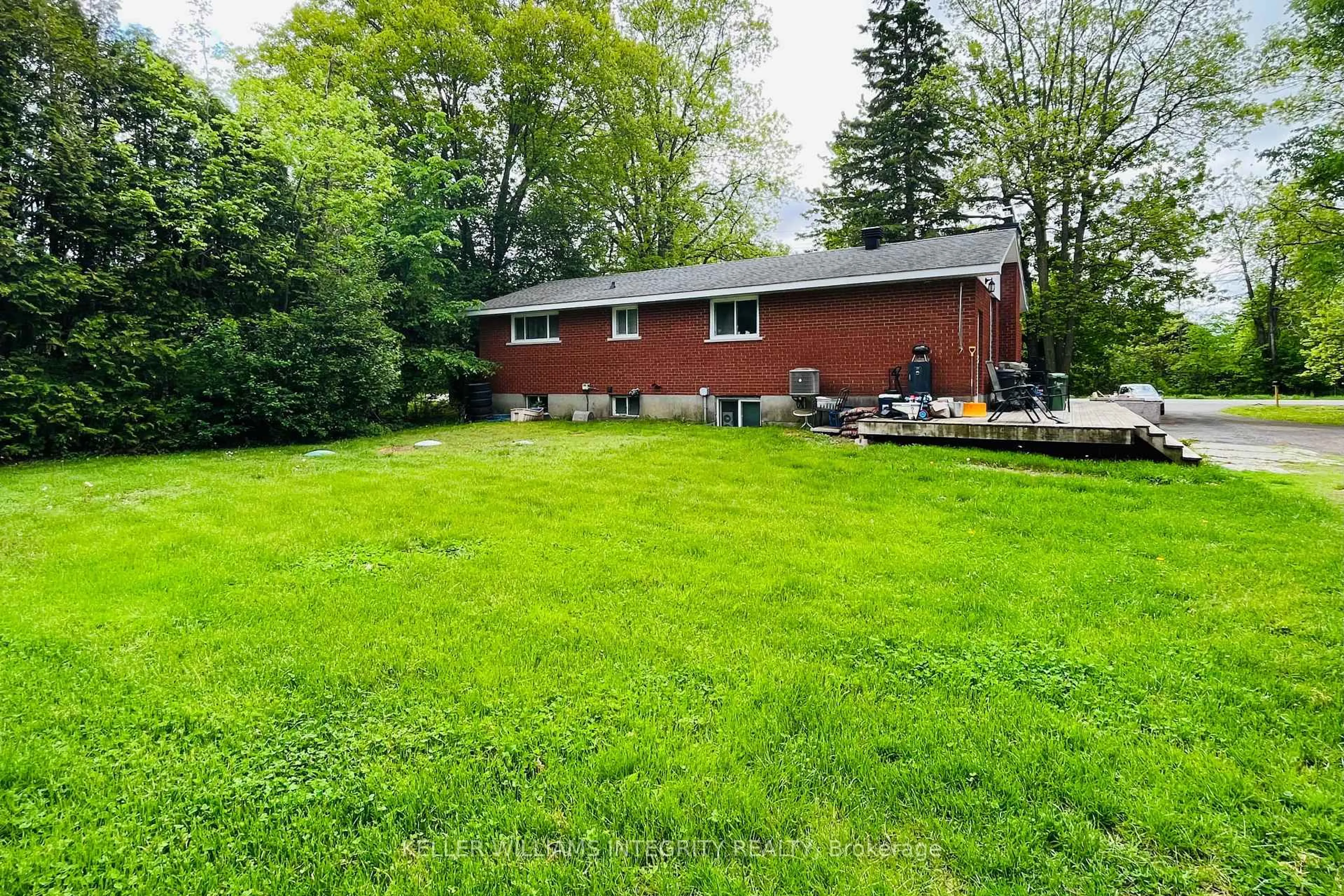 A pic from outside/outdoor area/front of a property/back of a property/a pic from drone, unknown for 6330 Rothbourne Rd, Carp Ontario K0A 1L0