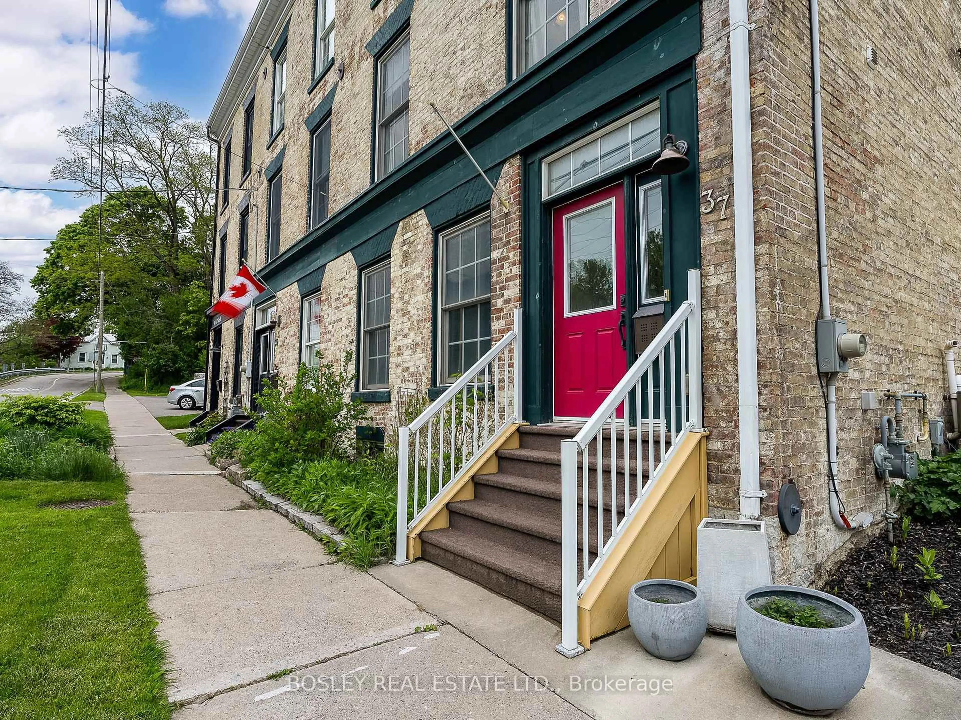 Unknown for 37 Mill St, Port Hope Ontario L1A 2T1