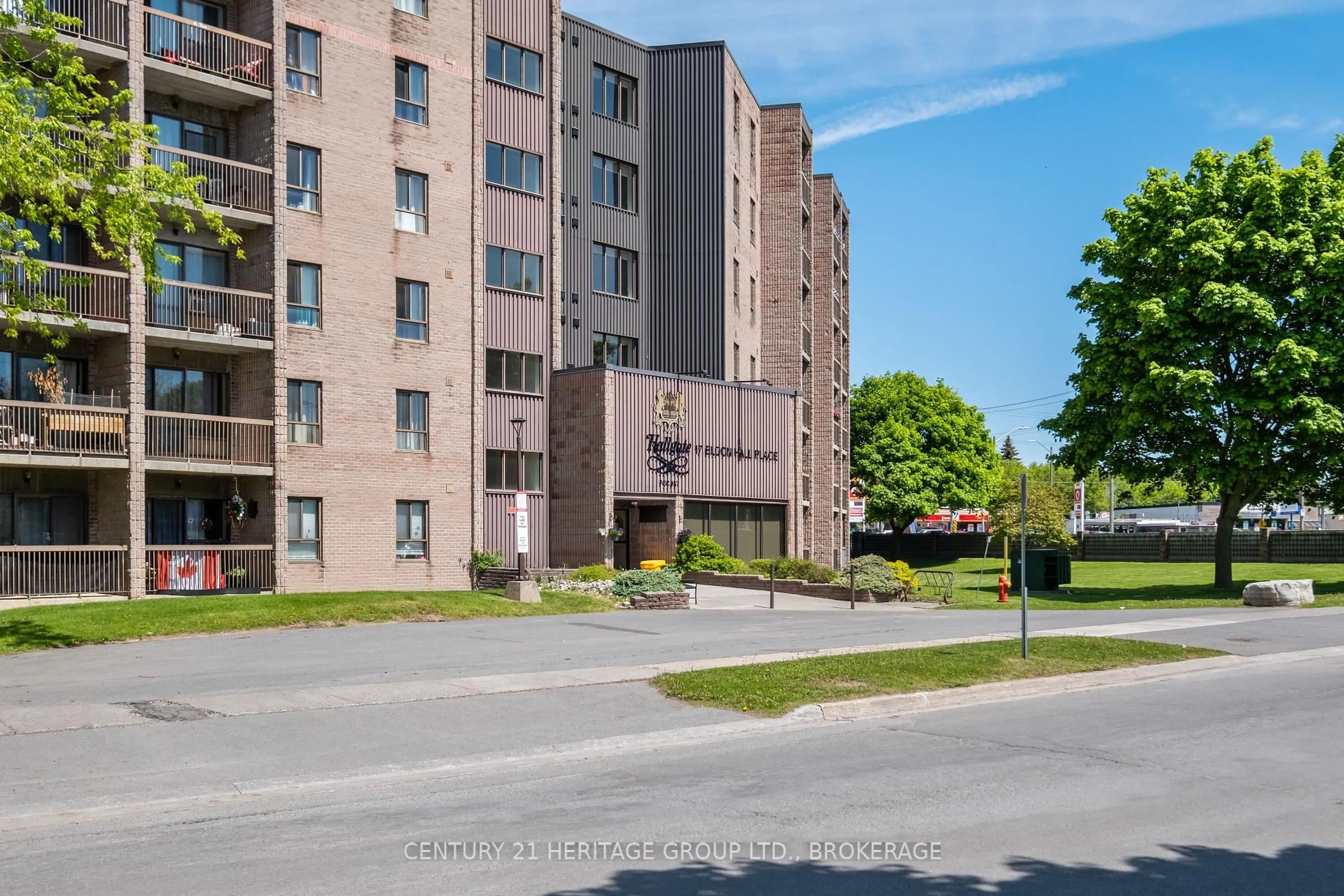 A pic from outside/outdoor area/front of a property/back of a property/a pic from drone, street for 17 ELDON HALL Pl #607, Kingston Ontario K7M 7H5