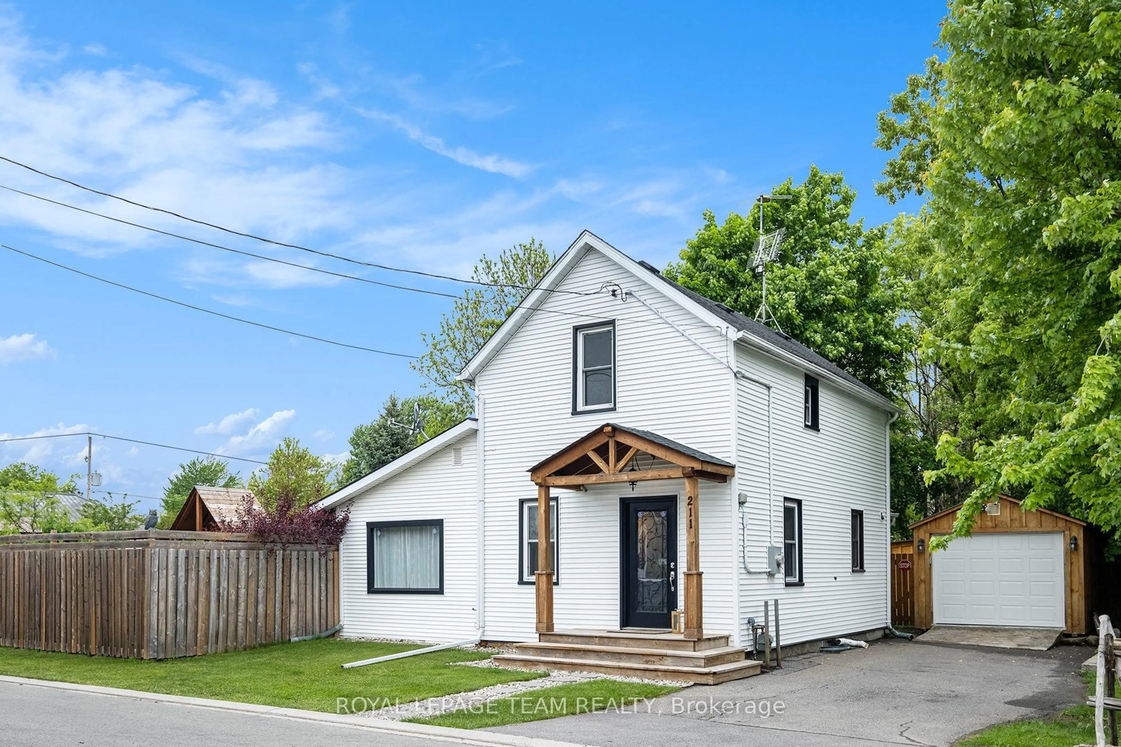 Home with brick exterior material, street for 211 Drummond St, Merrickville-Wolford Ontario K0G 1N0