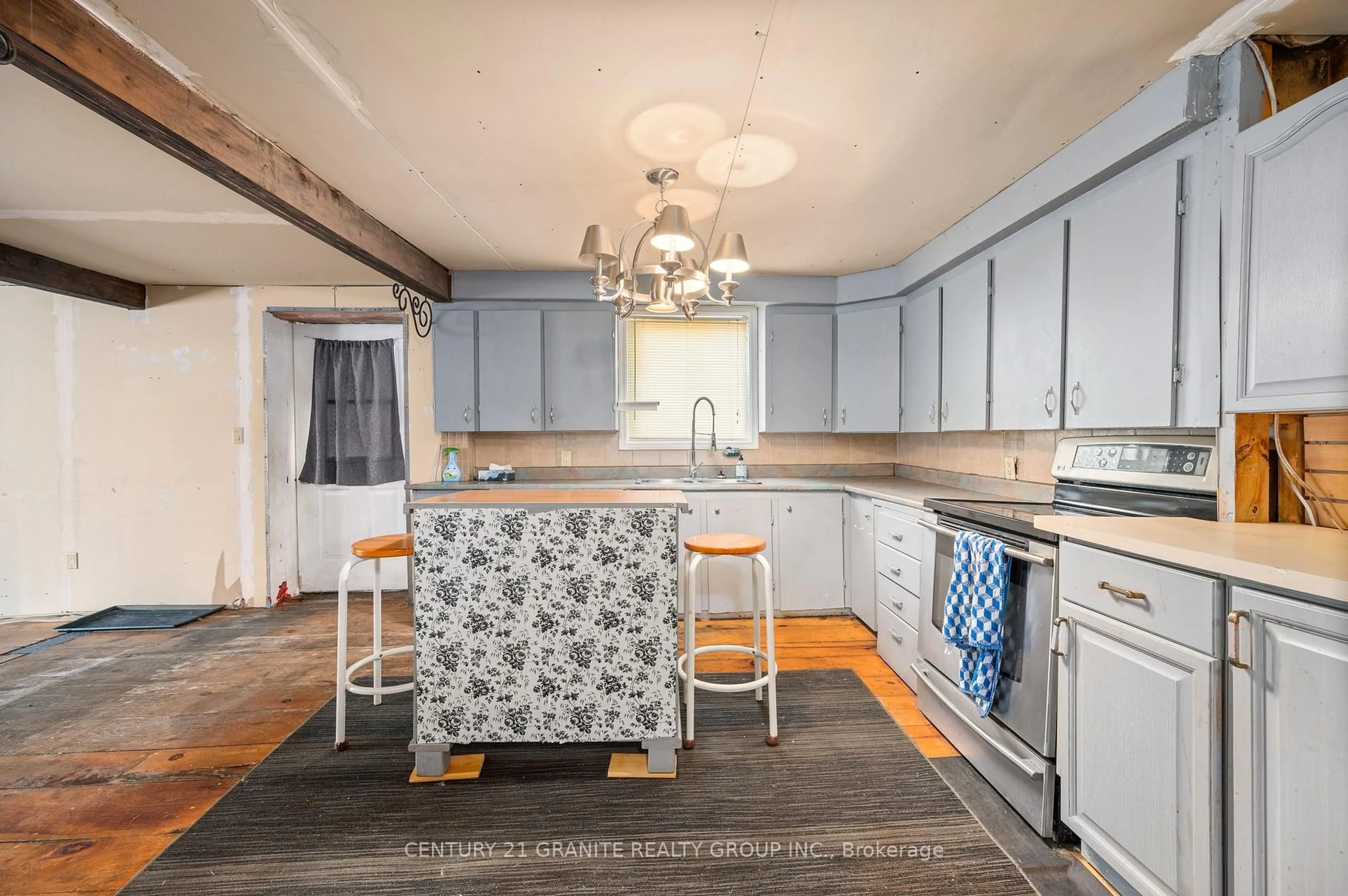 Open concept kitchen, unknown for 9 Monck St, Bancroft Ontario K0L 1C0