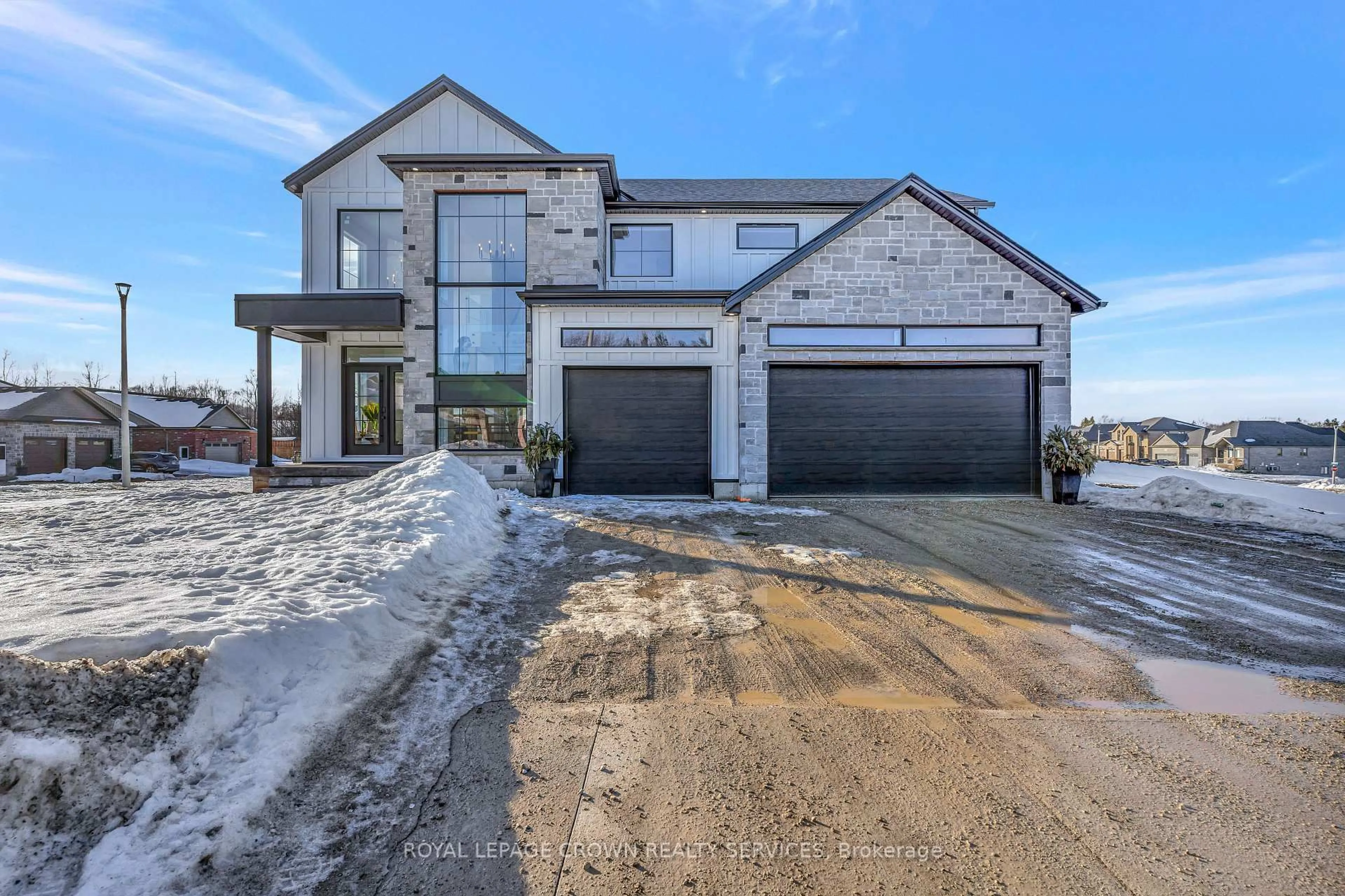 Home with brick exterior material, street for 1060 Walton Ave, North Perth Ontario N0B 2T0