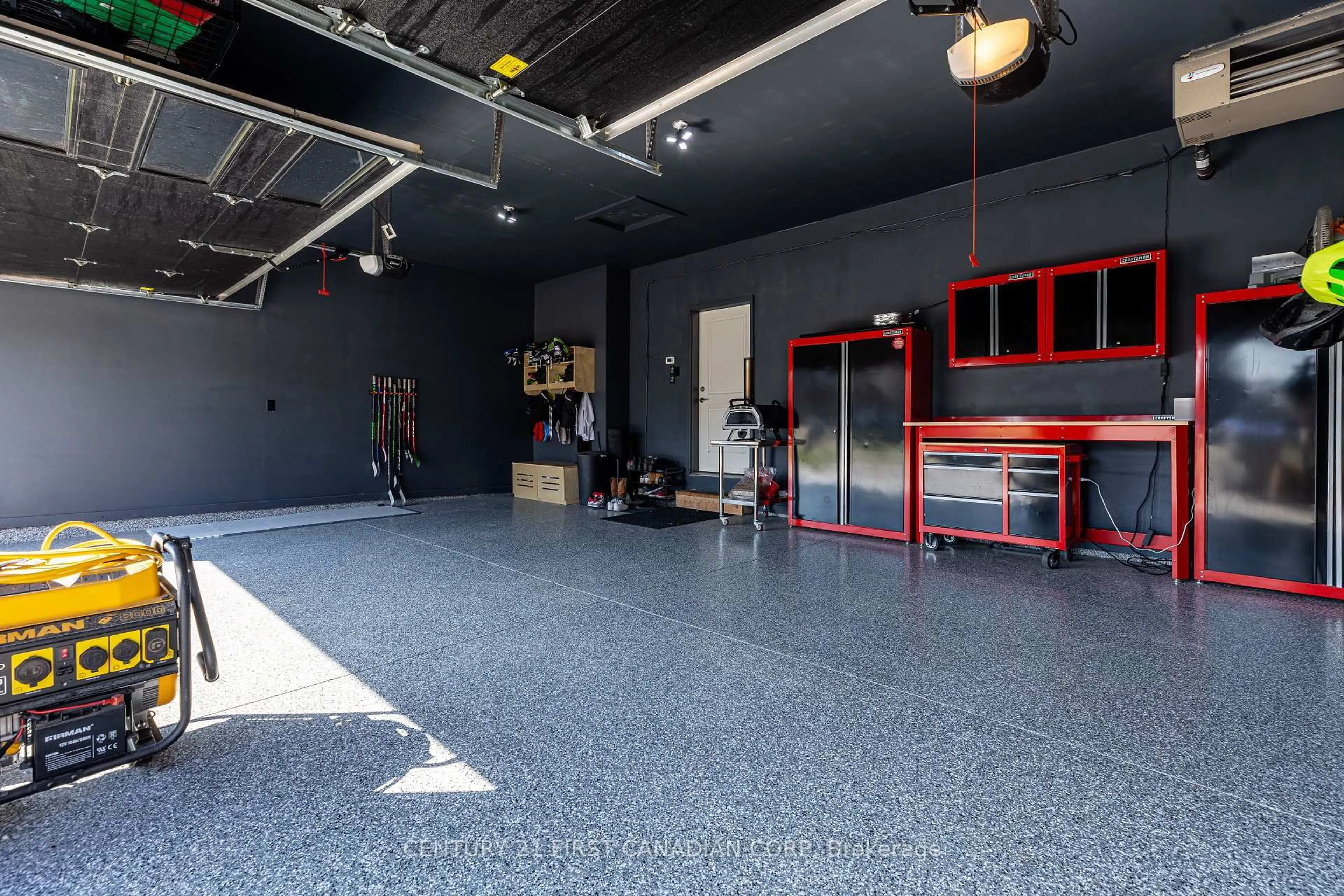 Indoor garage for 134 Spencer Ave, Lucan Biddulph Ontario N0M 2J0