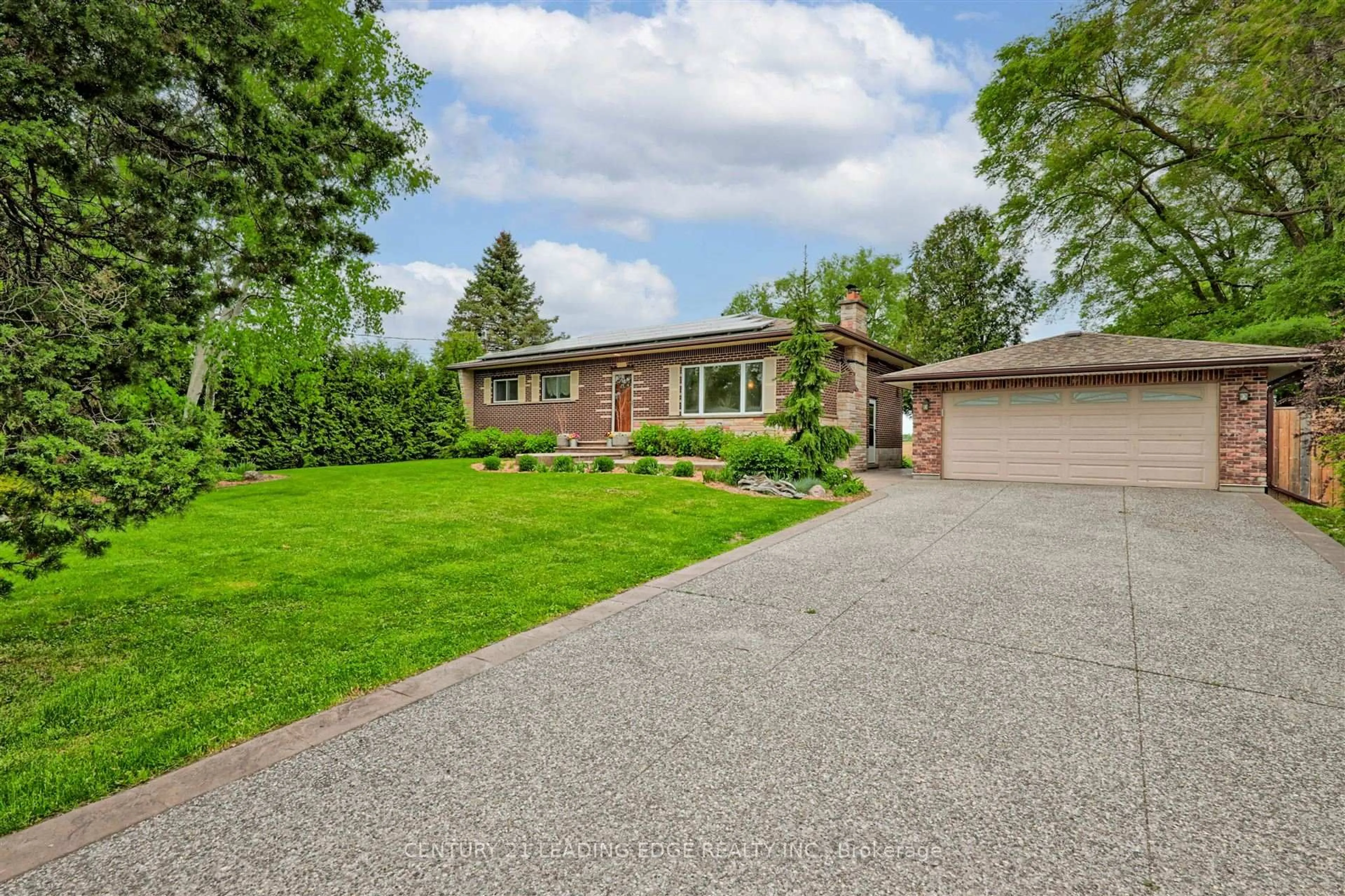 Home with brick exterior material, street for 8276 White Church Rd, Hamilton Ontario L0R 1W0