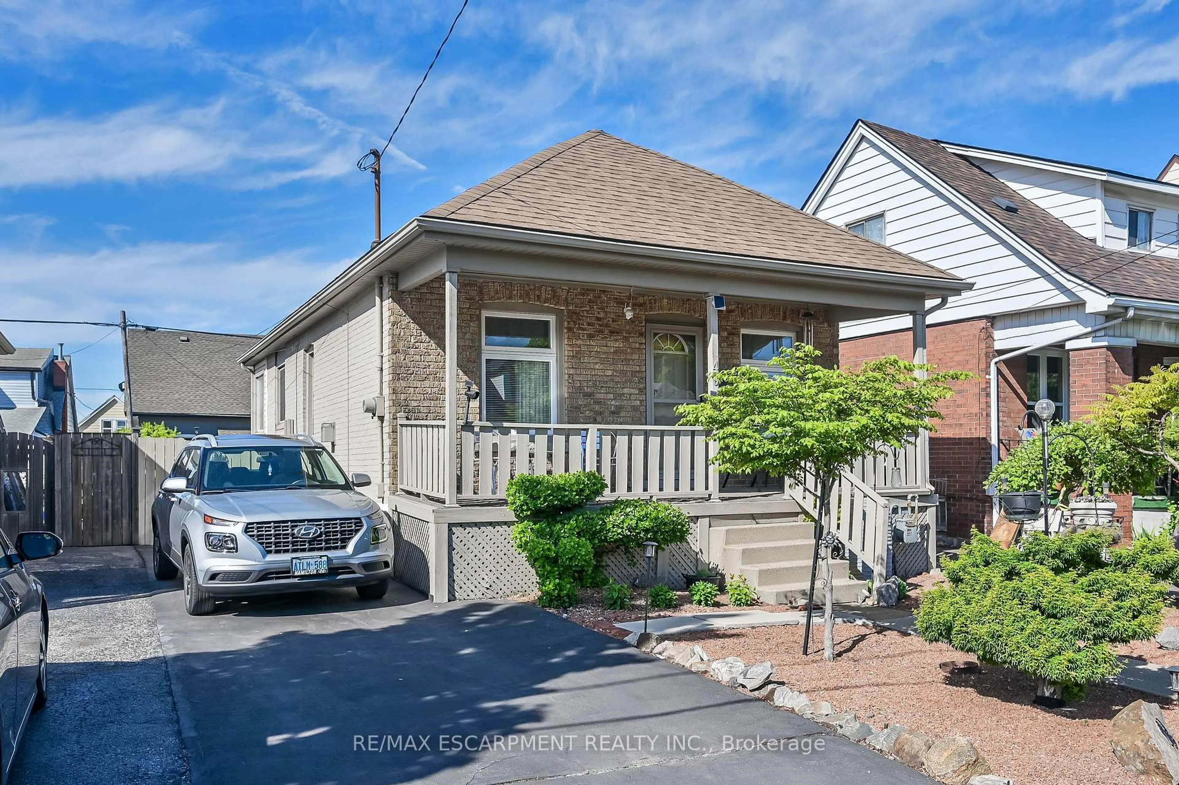 Unknown for 49 Craigmiller Ave, Hamilton Ontario L8L 3H9