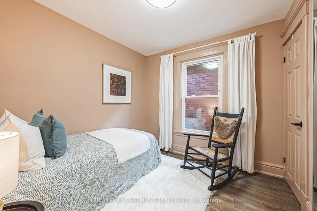 Additional property image - 224 Cumberland Ave