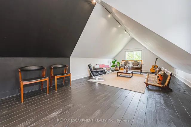 Additional property image - 224 Cumberland Ave