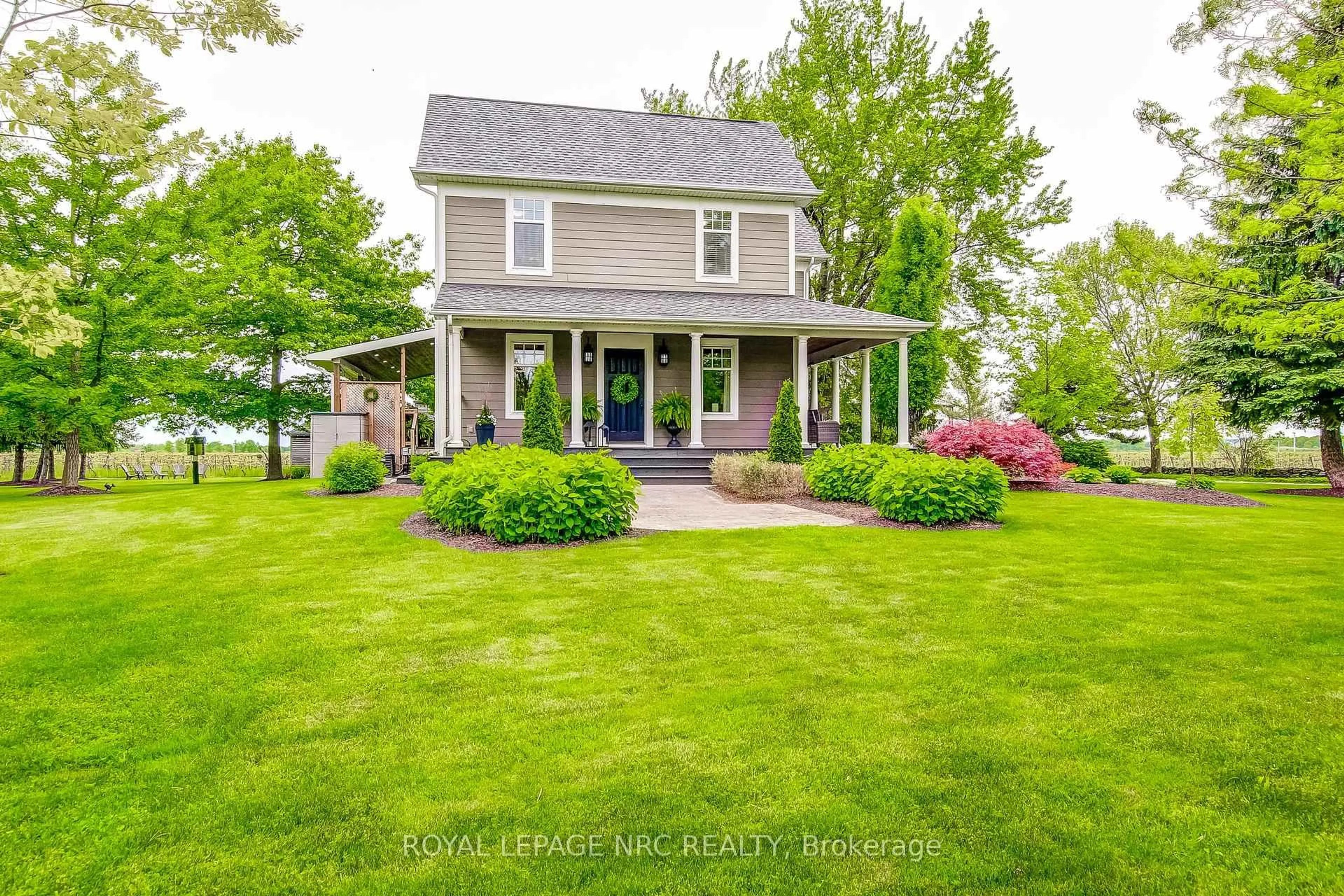 Home with vinyl exterior material, street for 1213 CONCESSION 6 Rd, Niagara-on-the-Lake Ontario L0S 1J0