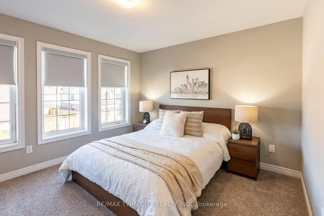 Additional property image - 565 Florencedale Cres