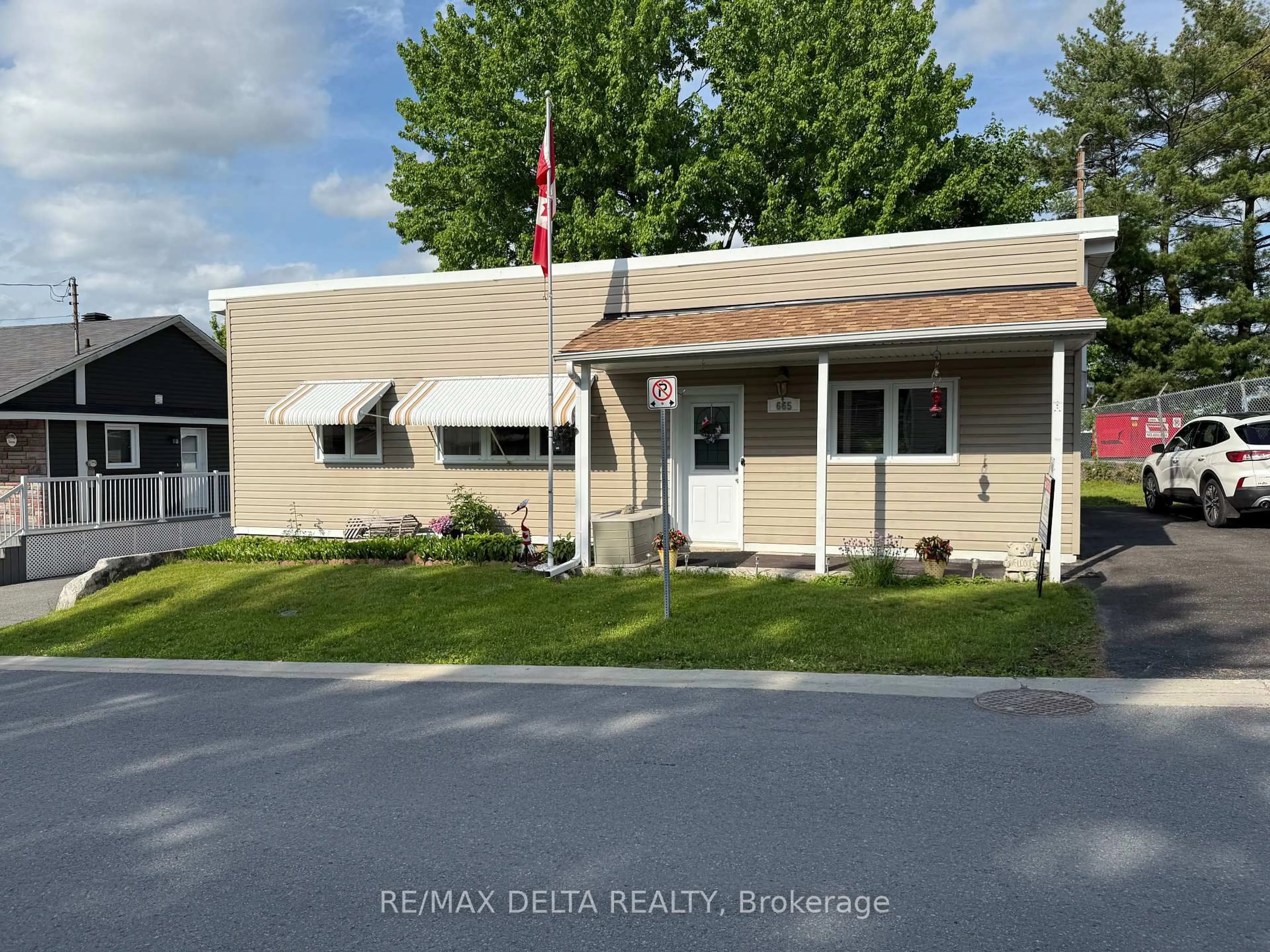 Unknown for 665 Pouliotte St, Clarence-Rockland Ontario K4K 1E1