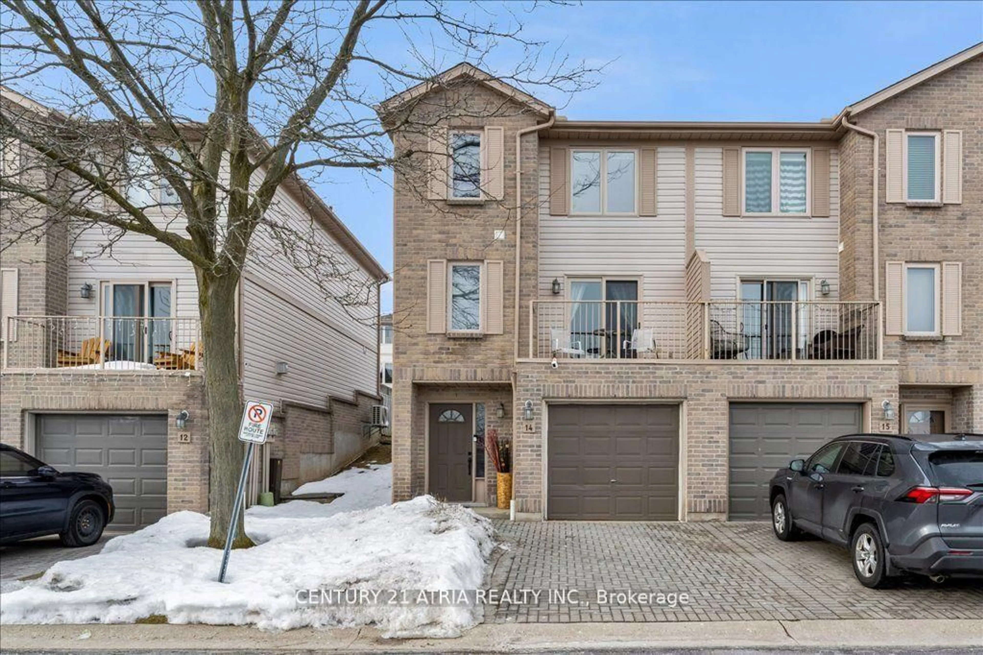 Home with brick exterior material, street for 230 Blackhorne Dr #14, Kitchener Ontario N2E 1Z4