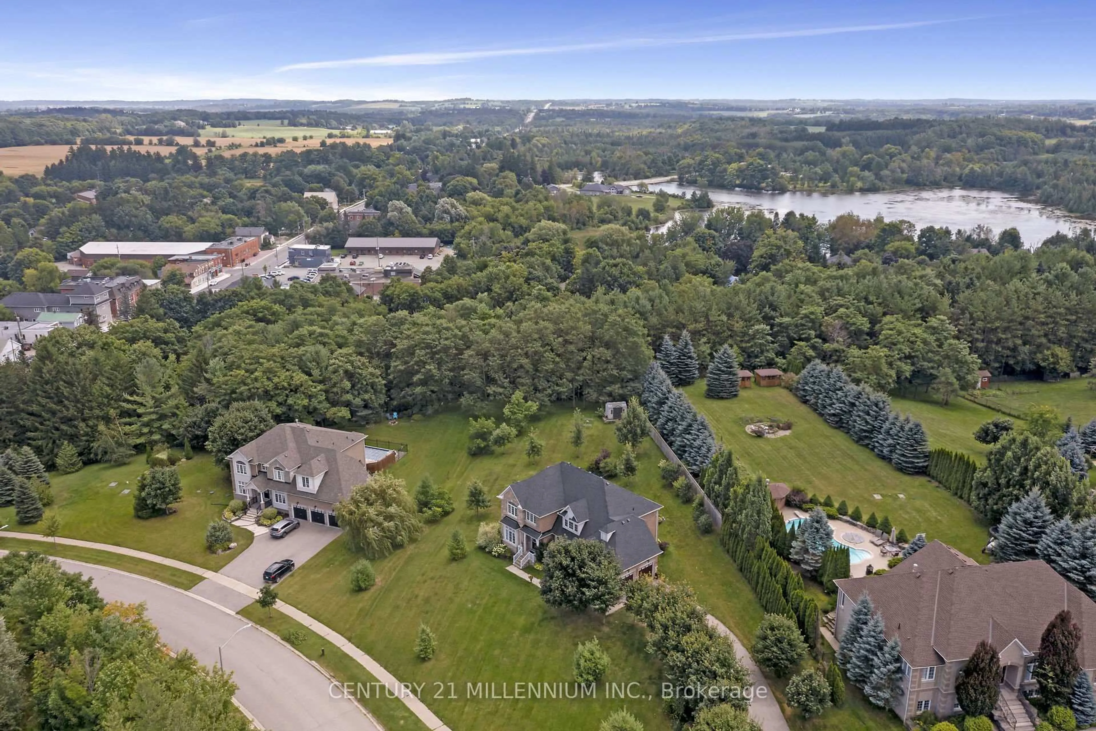 A pic from outside/outdoor area/front of a property/back of a property/a pic from drone, mountain view for 15 Upper Canada Dr, Erin Ontario N0B 1Z0