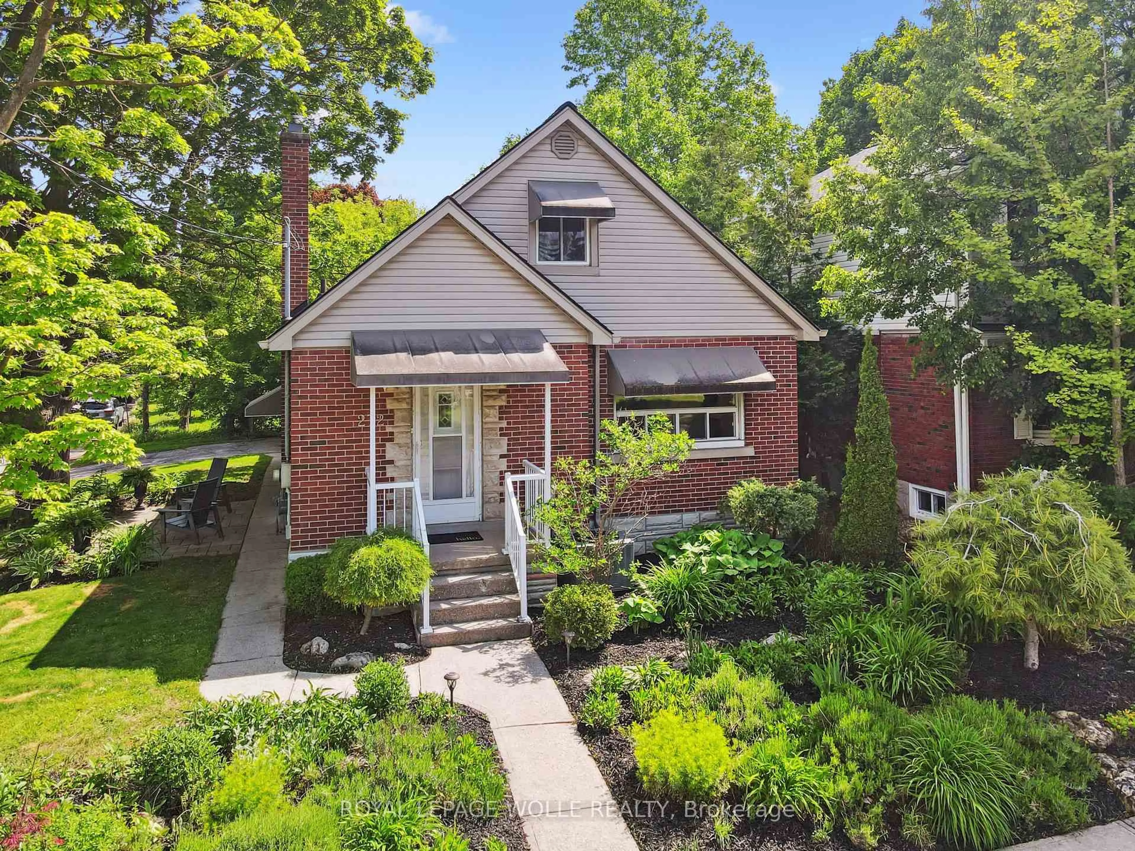Home with brick exterior material, street for 272 Herbert St, Waterloo Ontario N2J 1V4