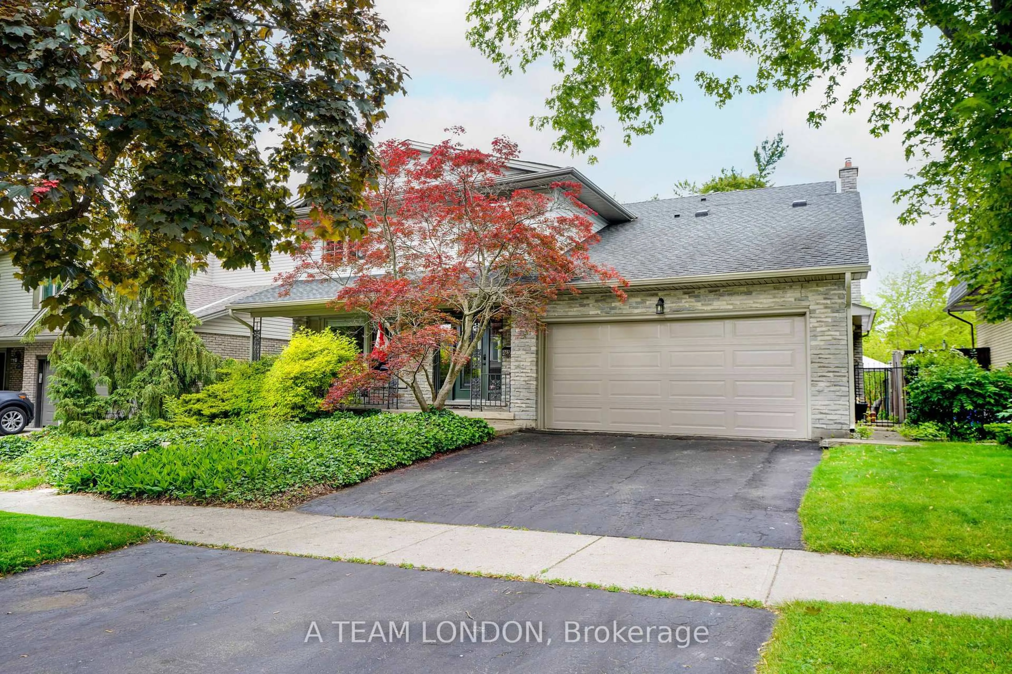 Home with brick exterior material, street for 126 Guildford Cres, London South Ontario N6J 3Y5