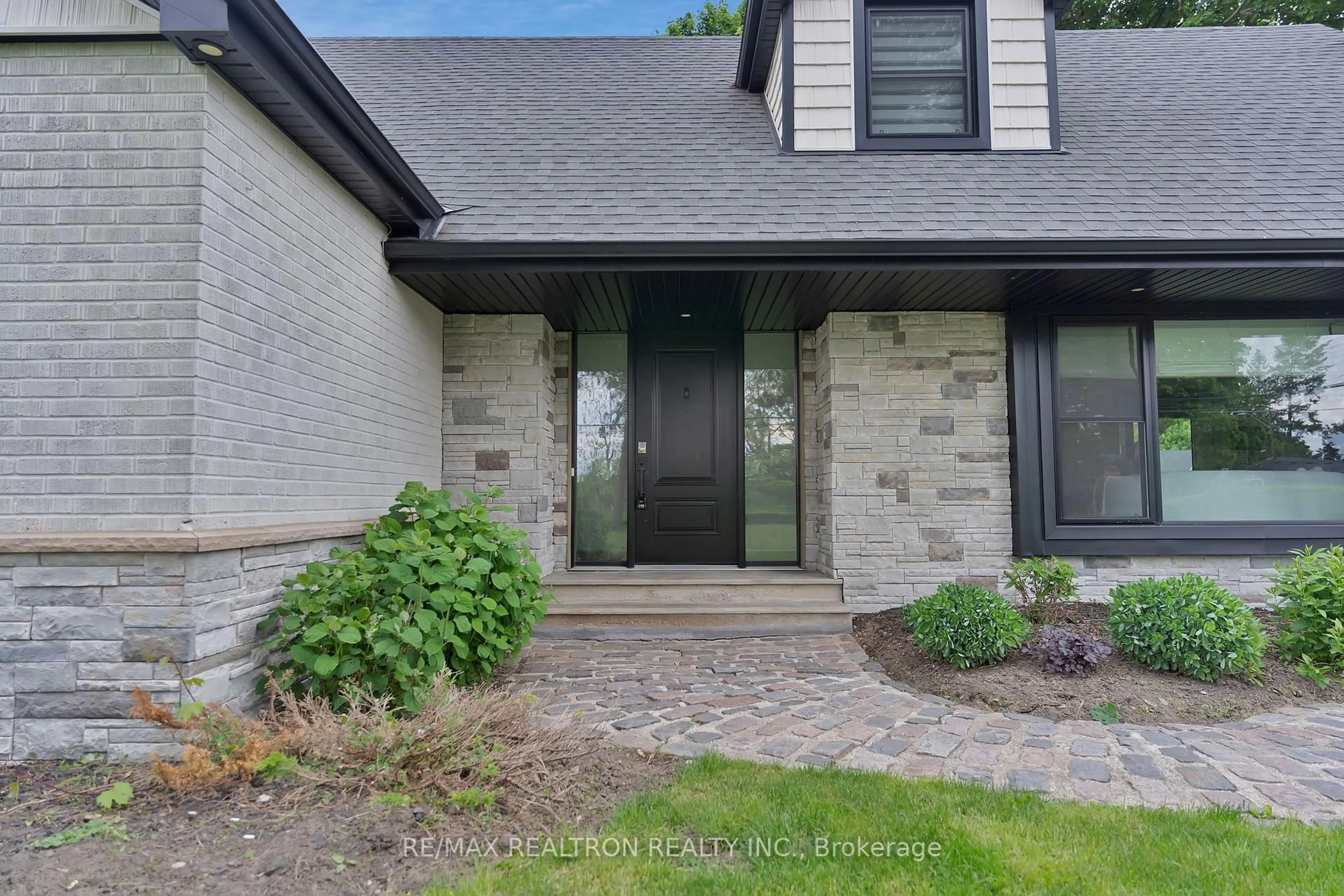 Home with brick exterior material, street for 891 Riverside Dr, London North Ontario N6H 4N3