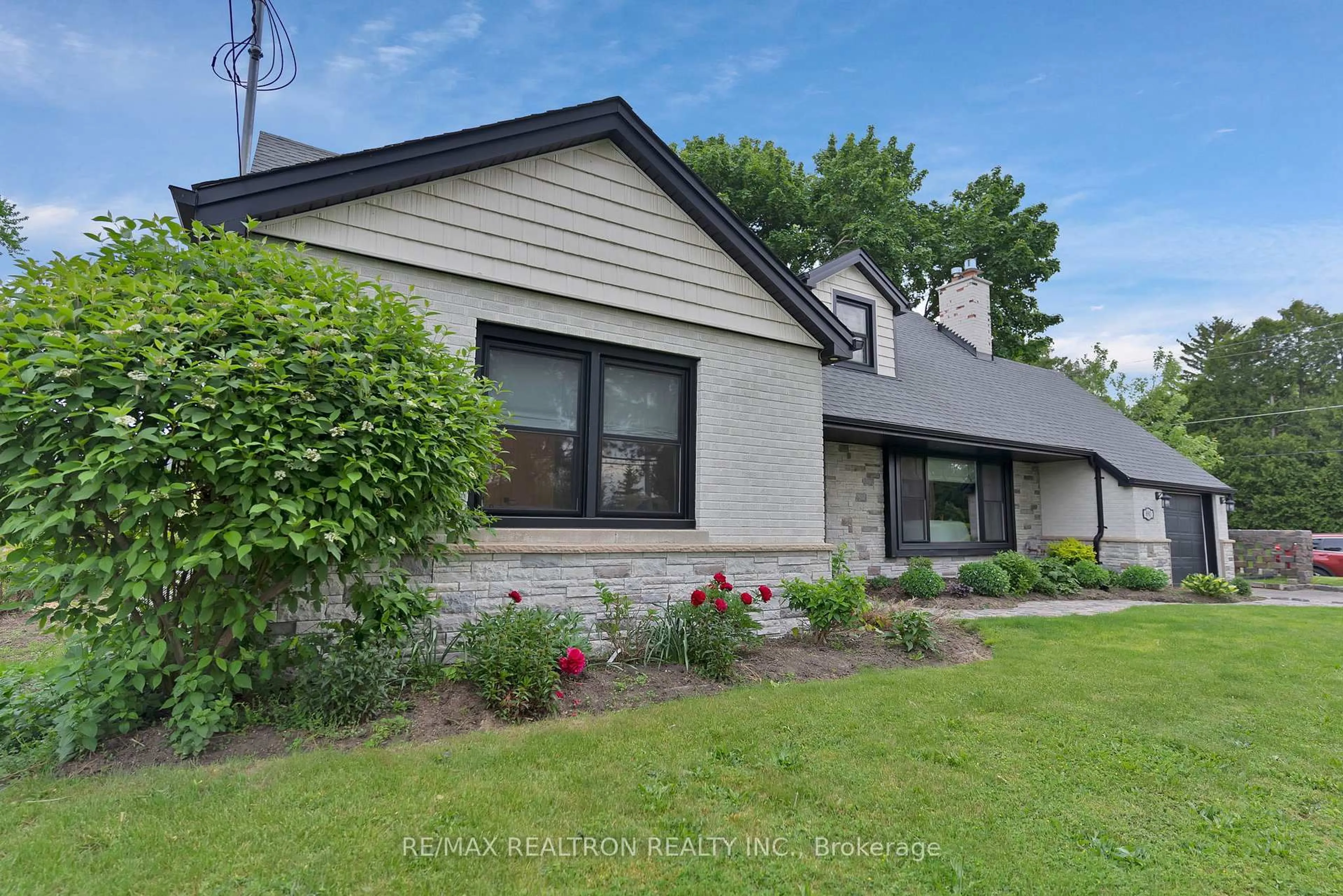 Unknown for 891 Riverside Dr, London North Ontario N6H 4N3