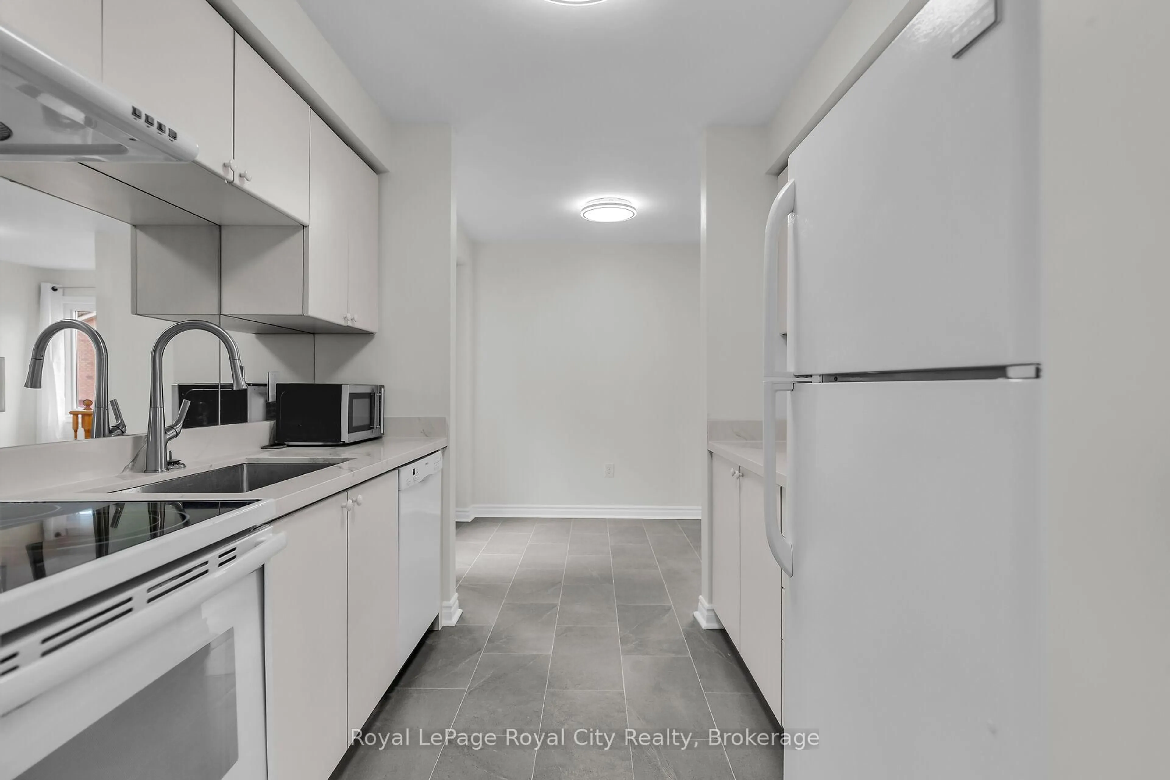Standard kitchen, unknown for 302 College Ave #125, Guelph Ontario N1G 4T6
