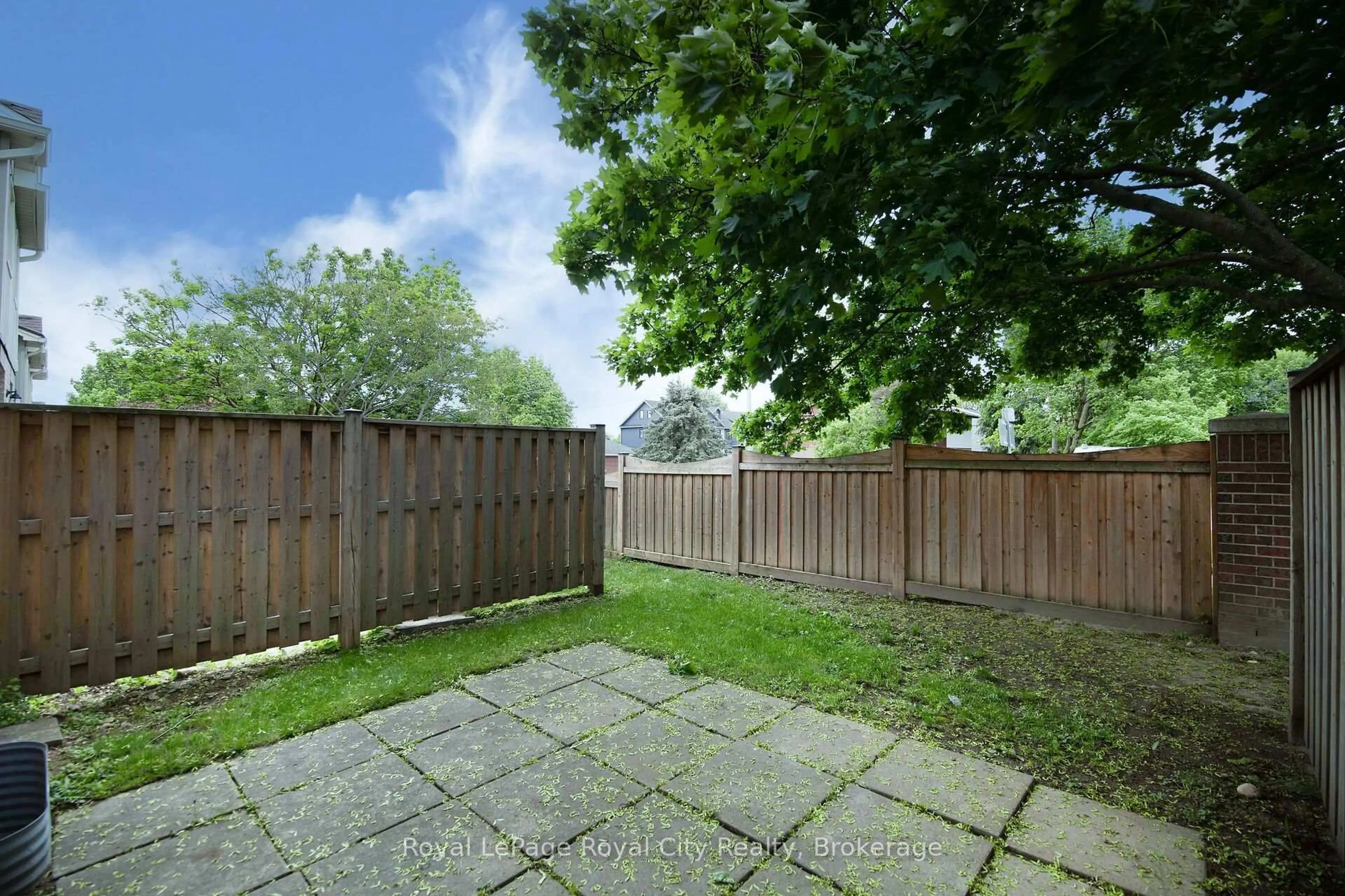 Patio, street for 302 College Ave #125, Guelph Ontario N1G 4T6