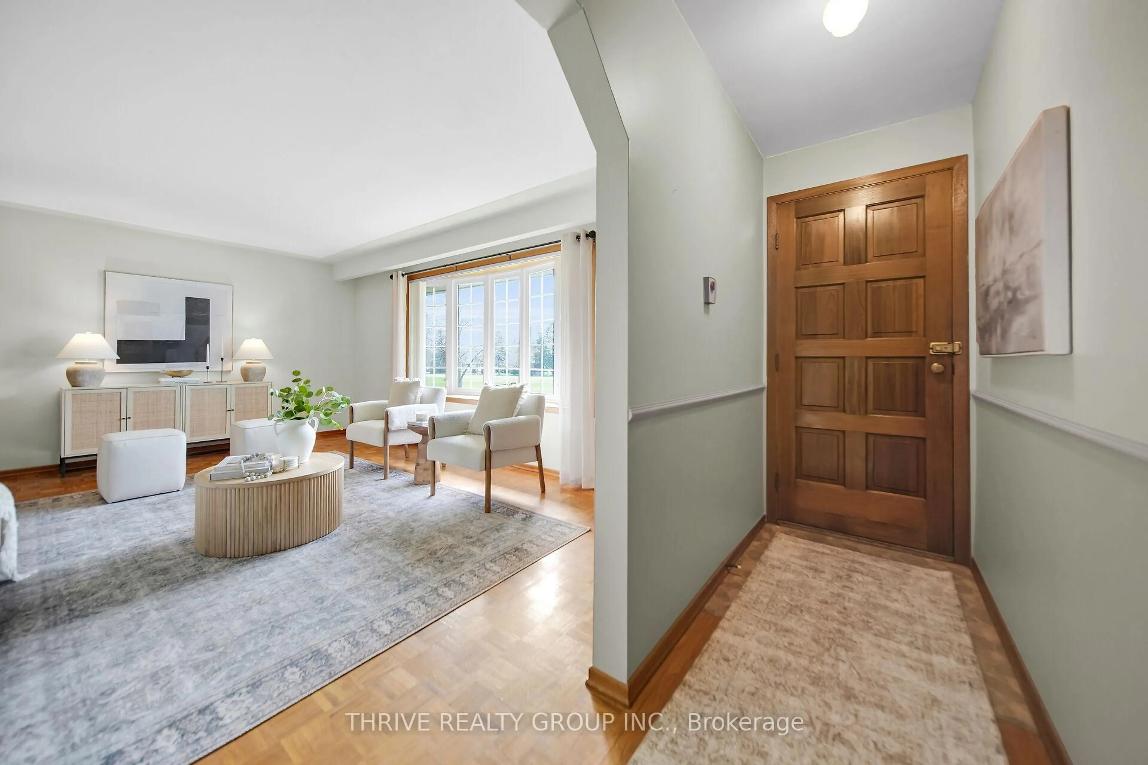 Indoor entryway for 4036 Elgin Rd, Thames Centre Ontario N0L 1V0