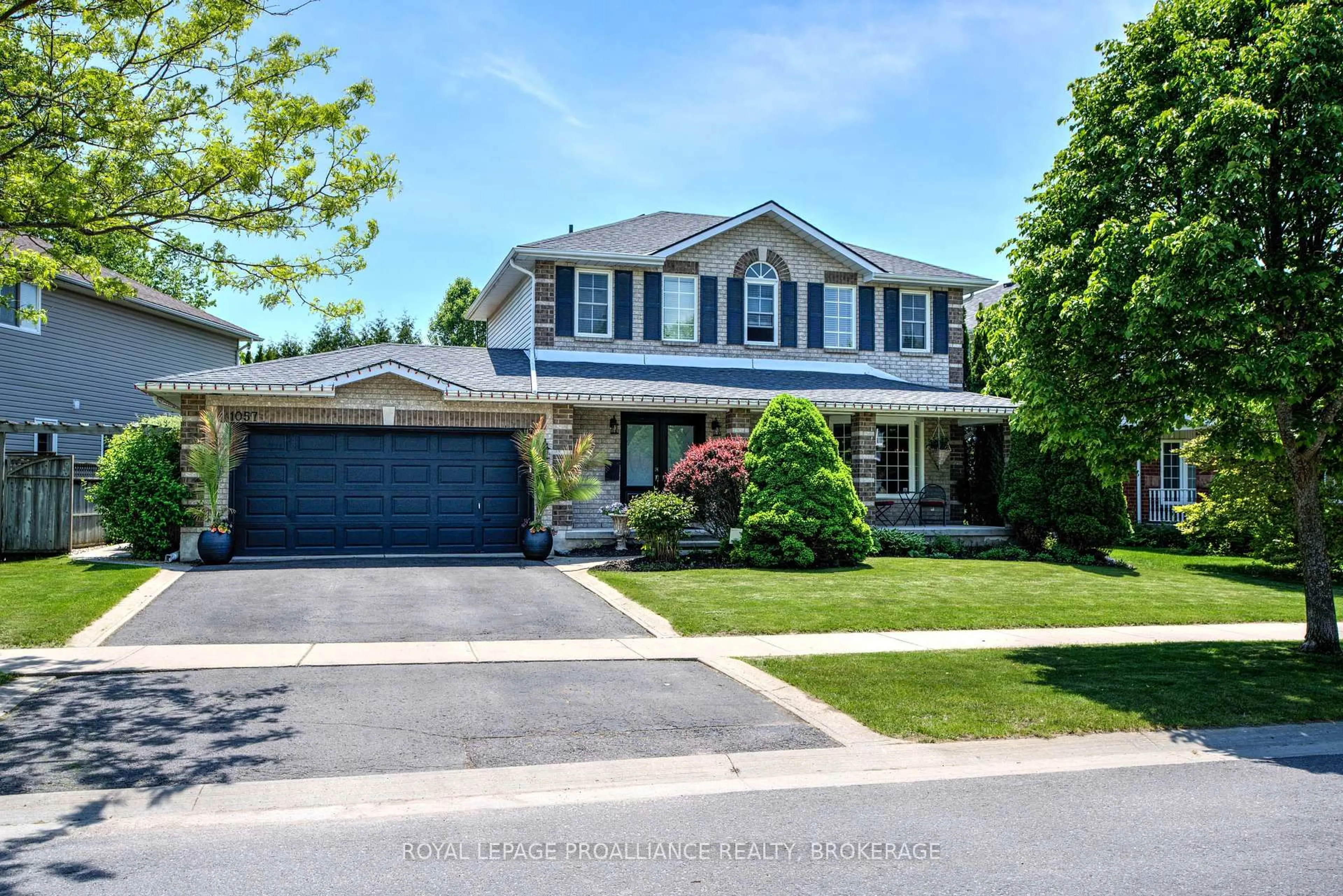 Home with vinyl exterior material, street for 1057 Wise St, Kingston Ontario K7P 3E5