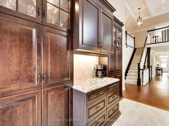 Additional property image - 89 Toulon Ave