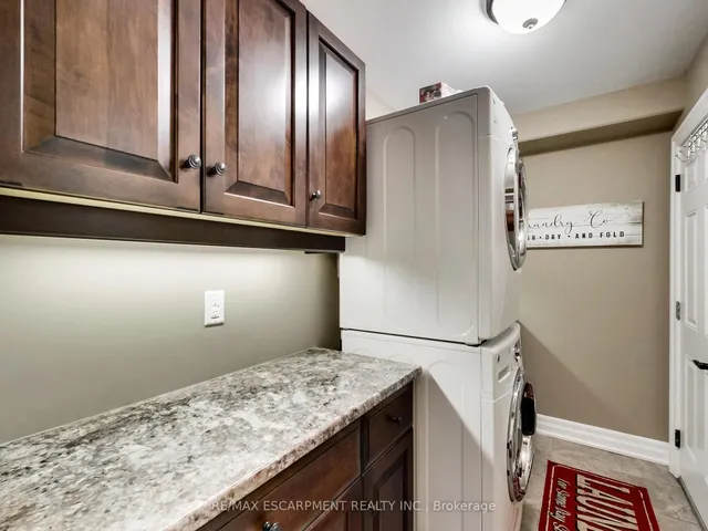 Additional property image - 89 Toulon Ave