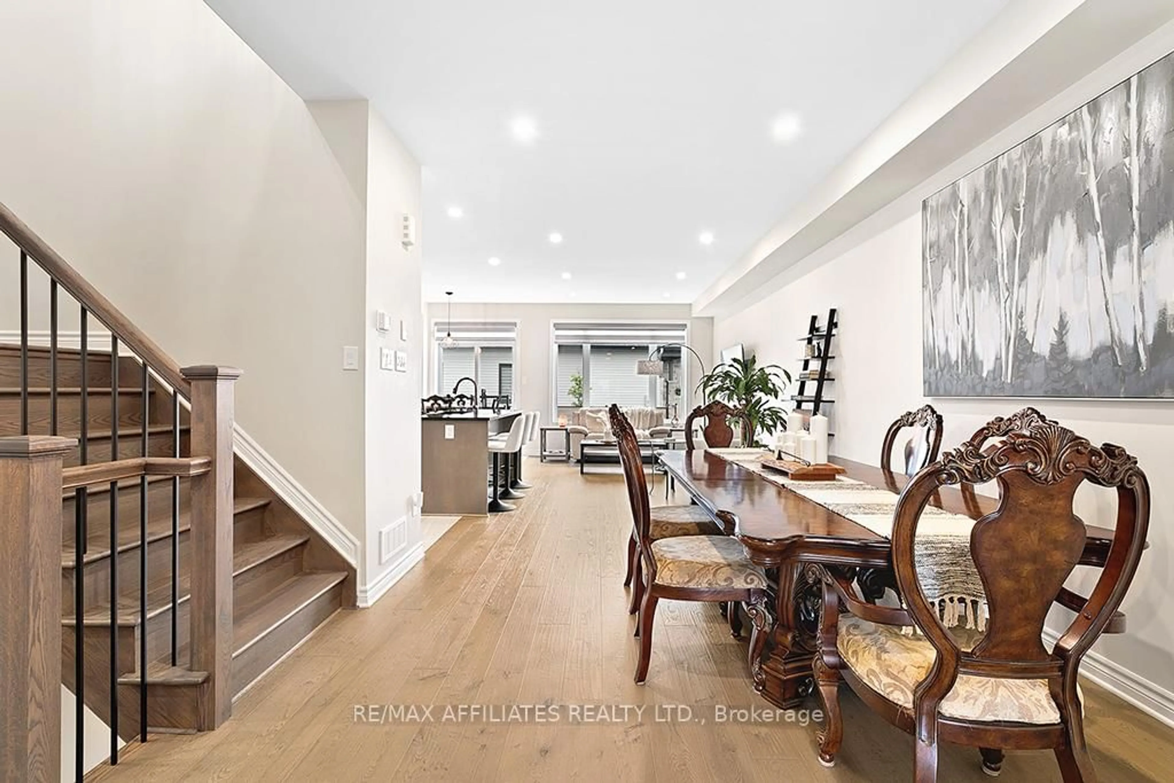 Dining room, unknown for 783 Namur St, Russell Ontario K0A 1W0