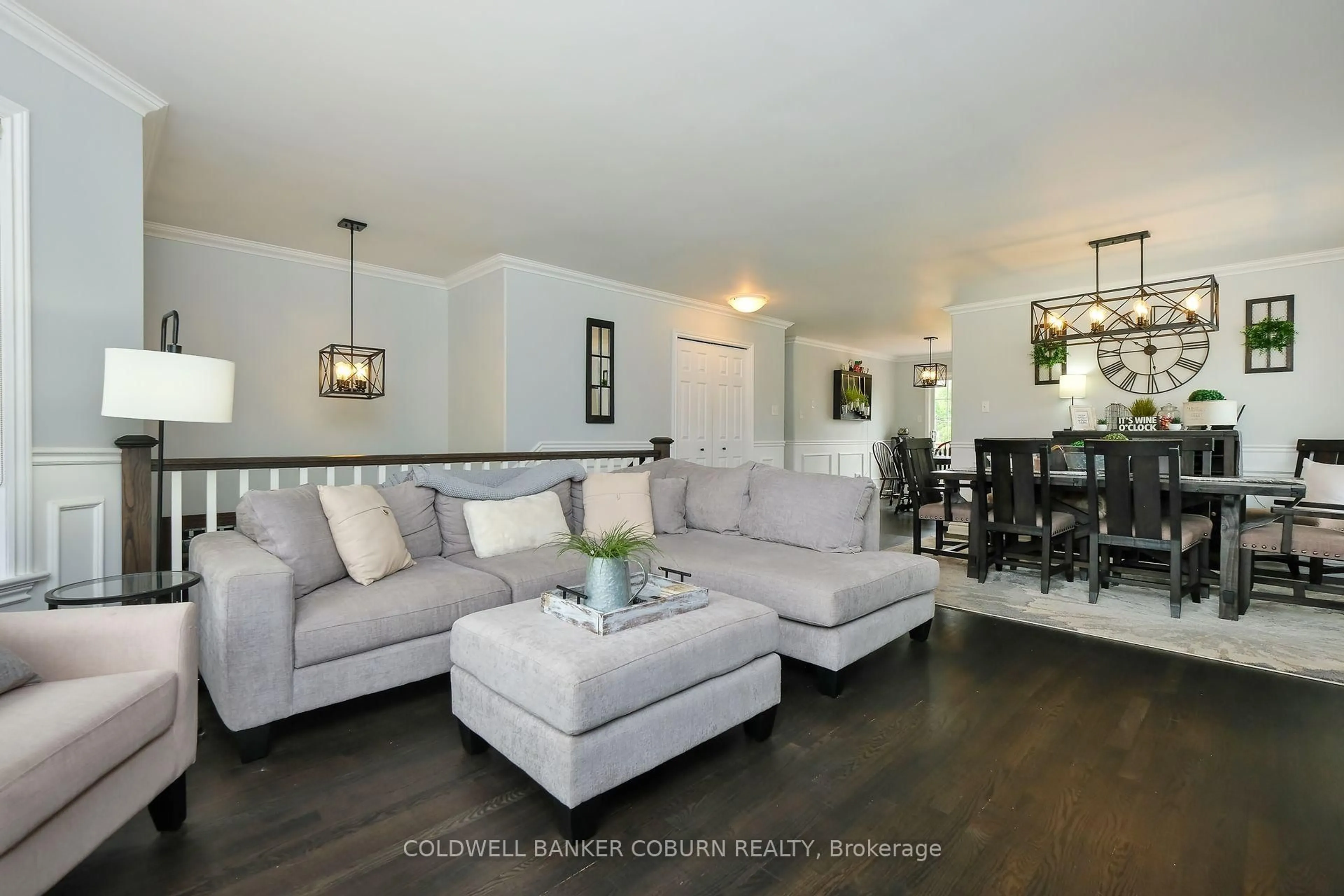 Living room with furniture, unknown for 2086 County Road 20 Rd, North Grenville Ontario K0G 1T0