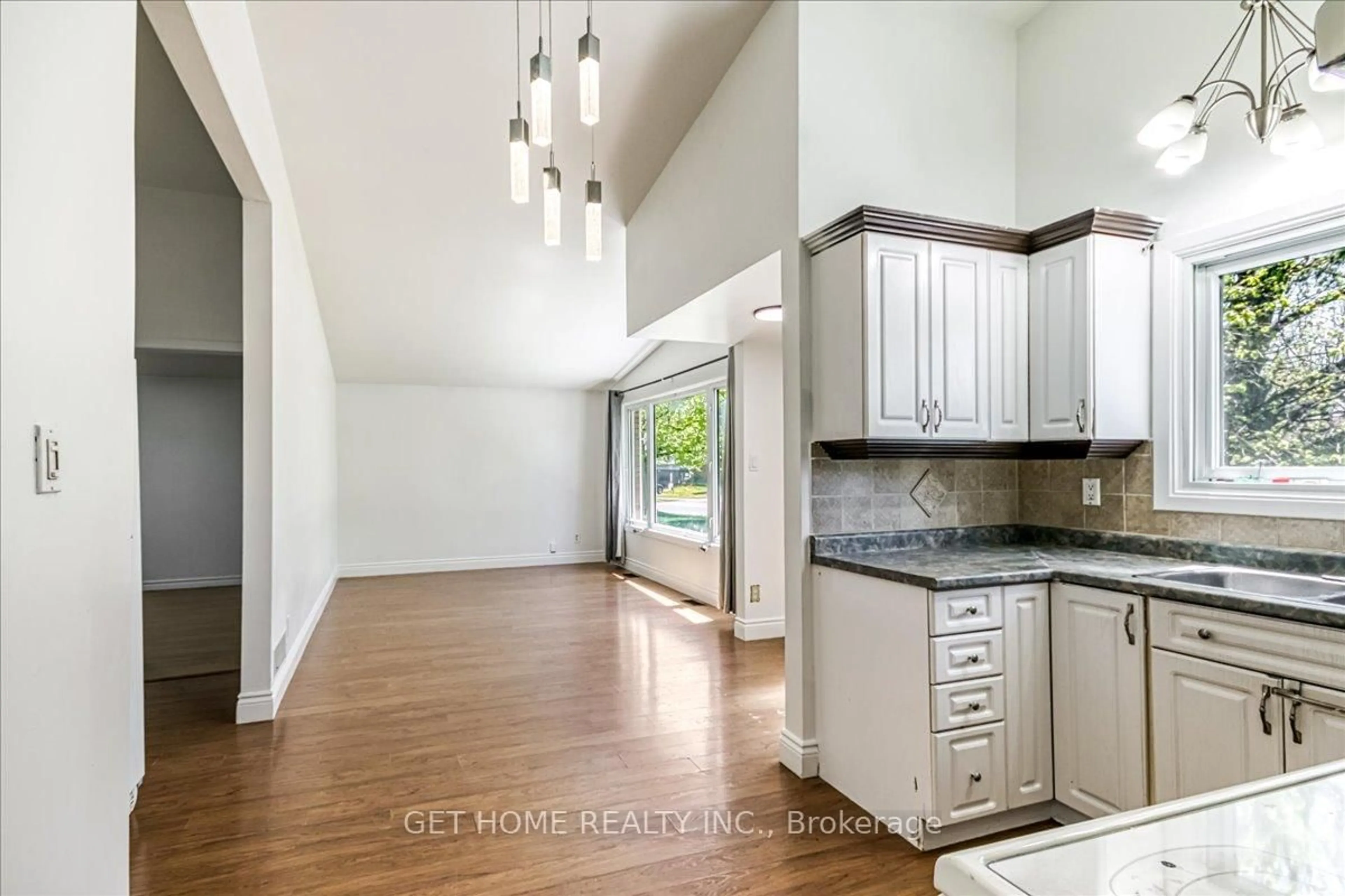 Open concept kitchen, ceramic/tile floor for 1760 Madison Ave, Greater Sudbury Ontario P3A 2P2