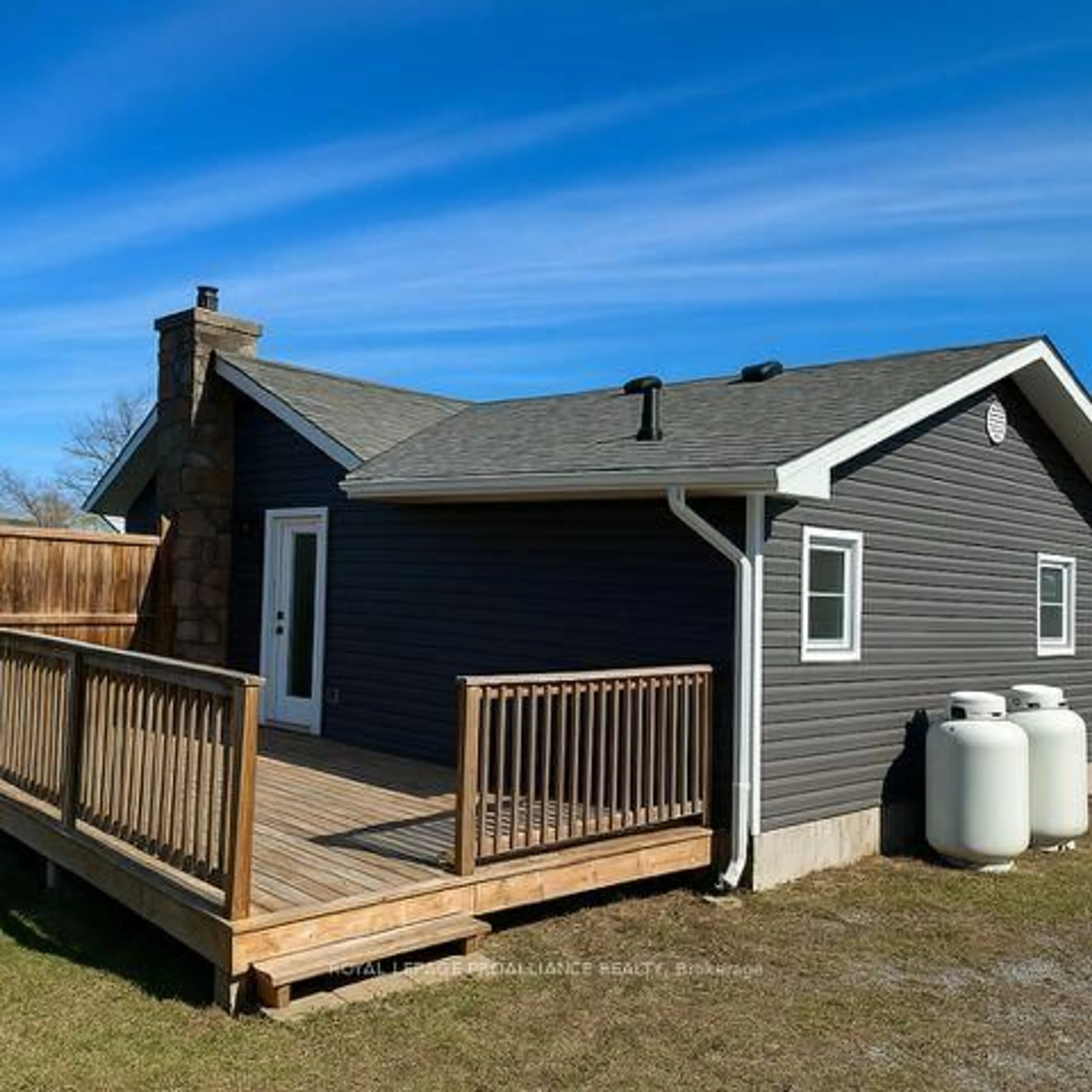 Home with vinyl exterior material, water/lake/river/ocean view for 2237 County Rd 3 N/A, Prince Edward County Ontario K0K 1L0