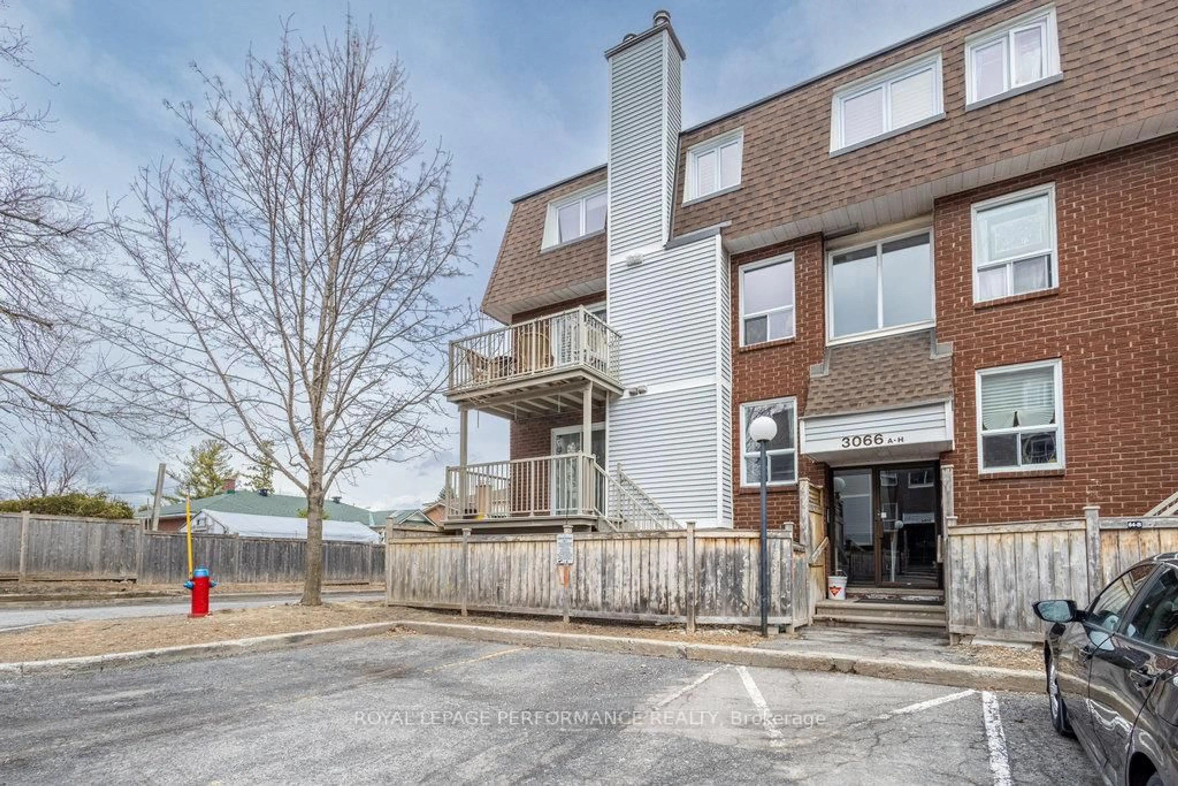 Unknown for 3066 Councillors Way #E, Ottawa Ontario K1T 2S7