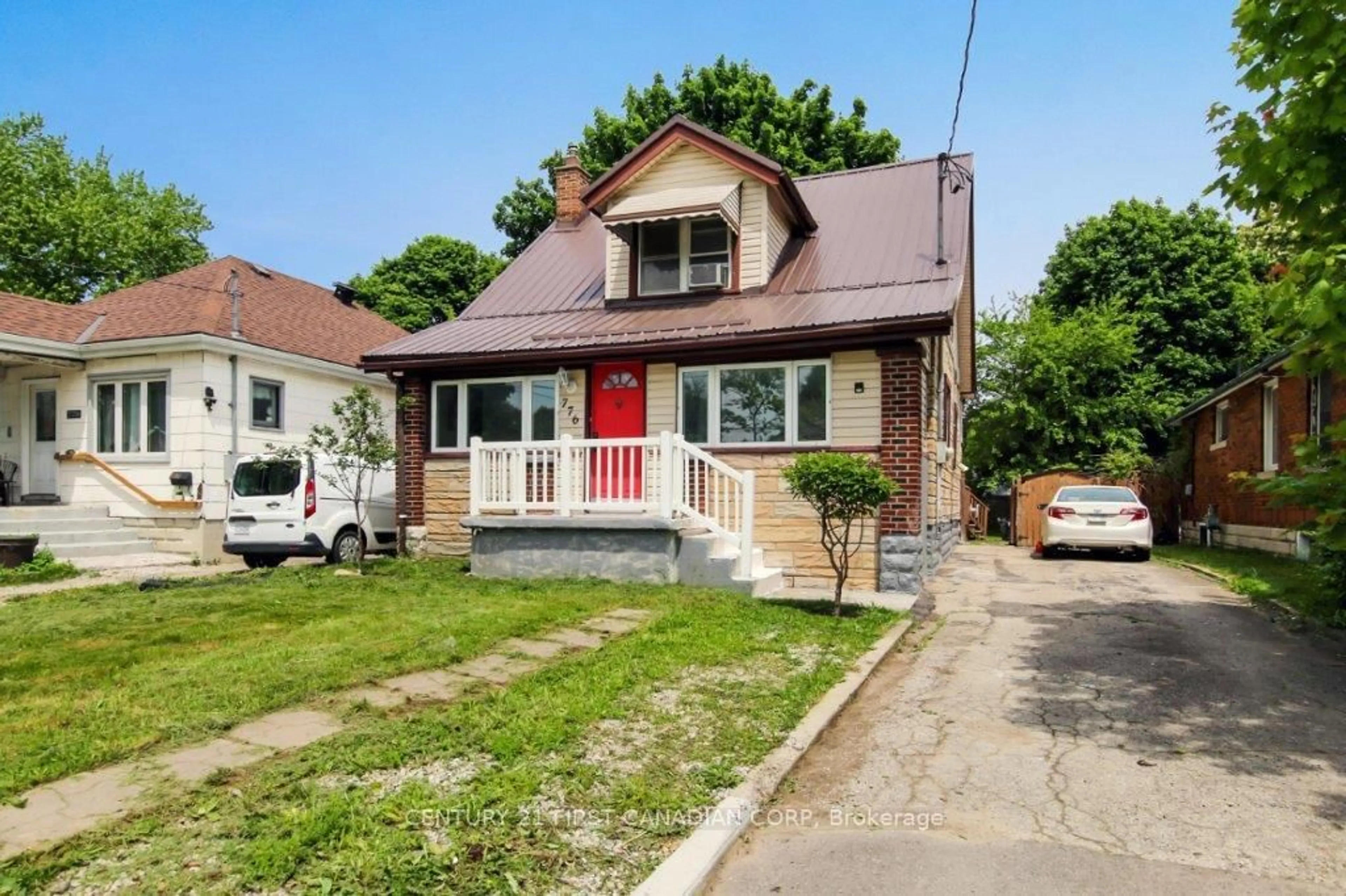 Home with brick exterior material, street for 776 Quebec St, London East Ontario N5Y 1X4
