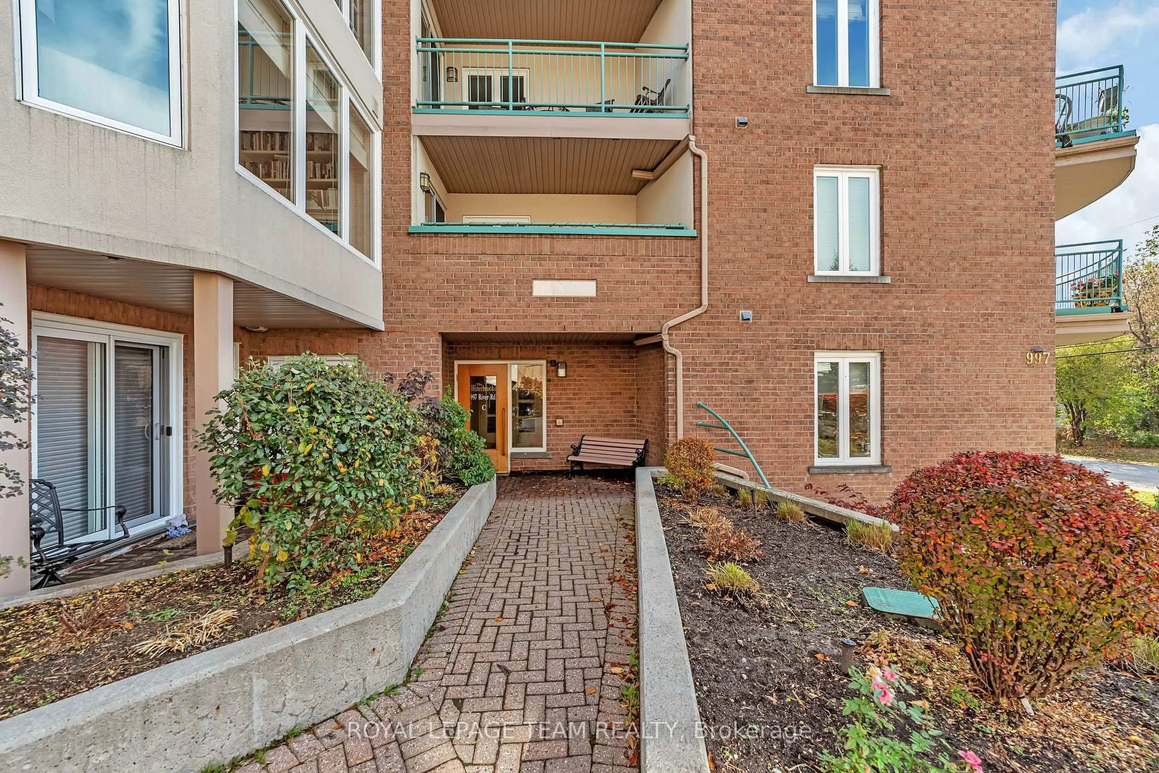 Patio, unknown for 997 North River Rd #404C, Ottawa Ontario K1K 3V5