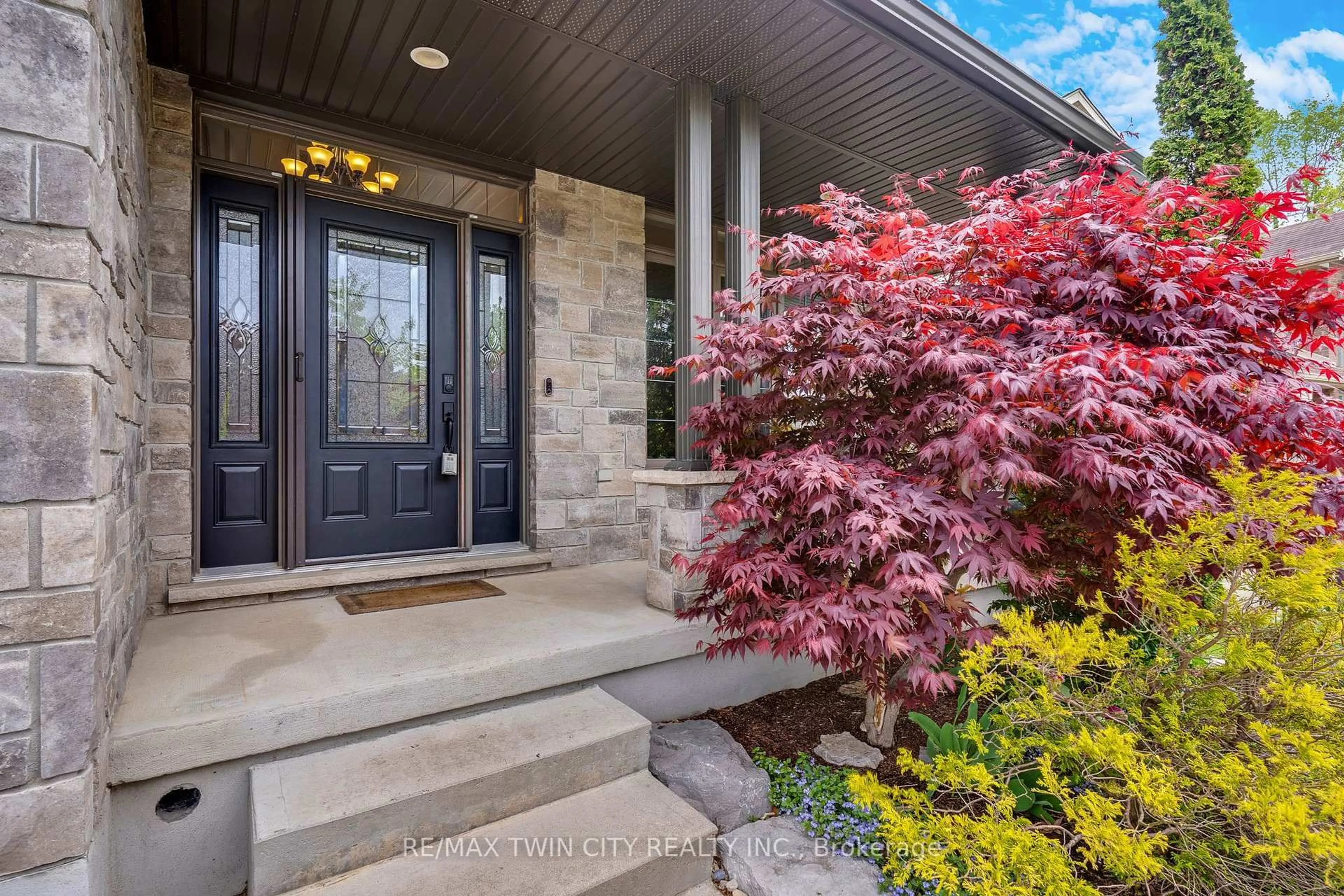 Unknown for 131 Keating Dr, Centre Wellington Ontario N0B 1S0