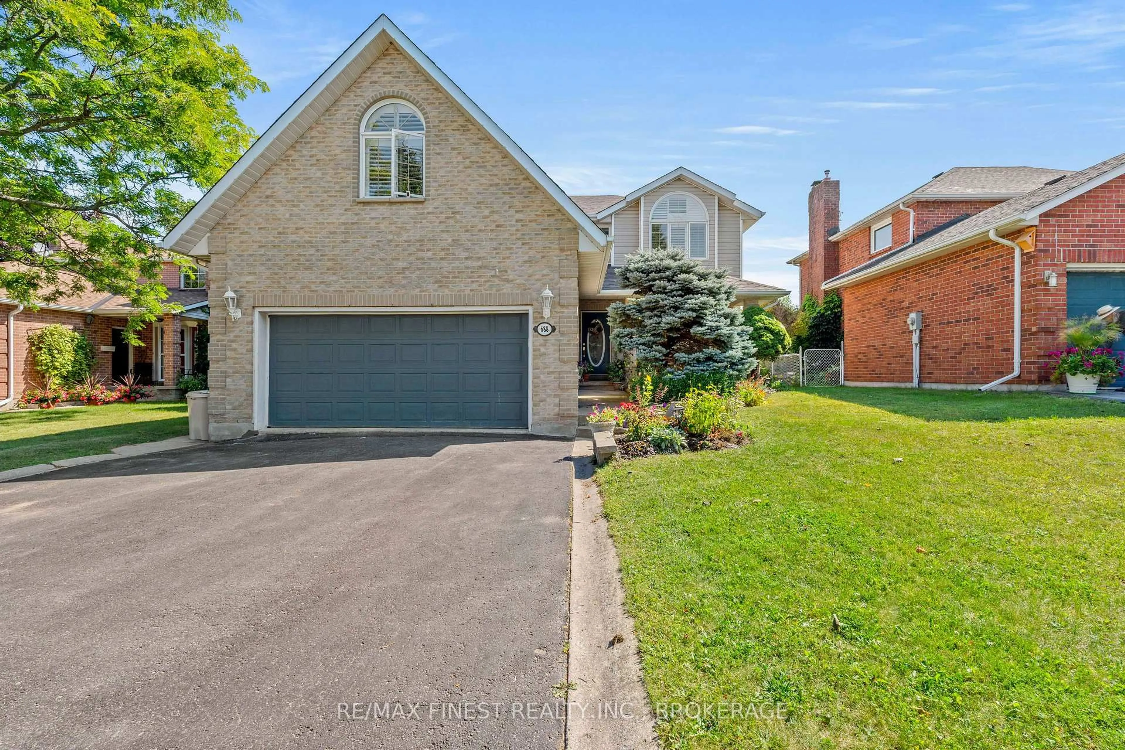 Home with brick exterior material, street for 688 PARKSIDE Cres, Kingston Ontario K7M 8A2