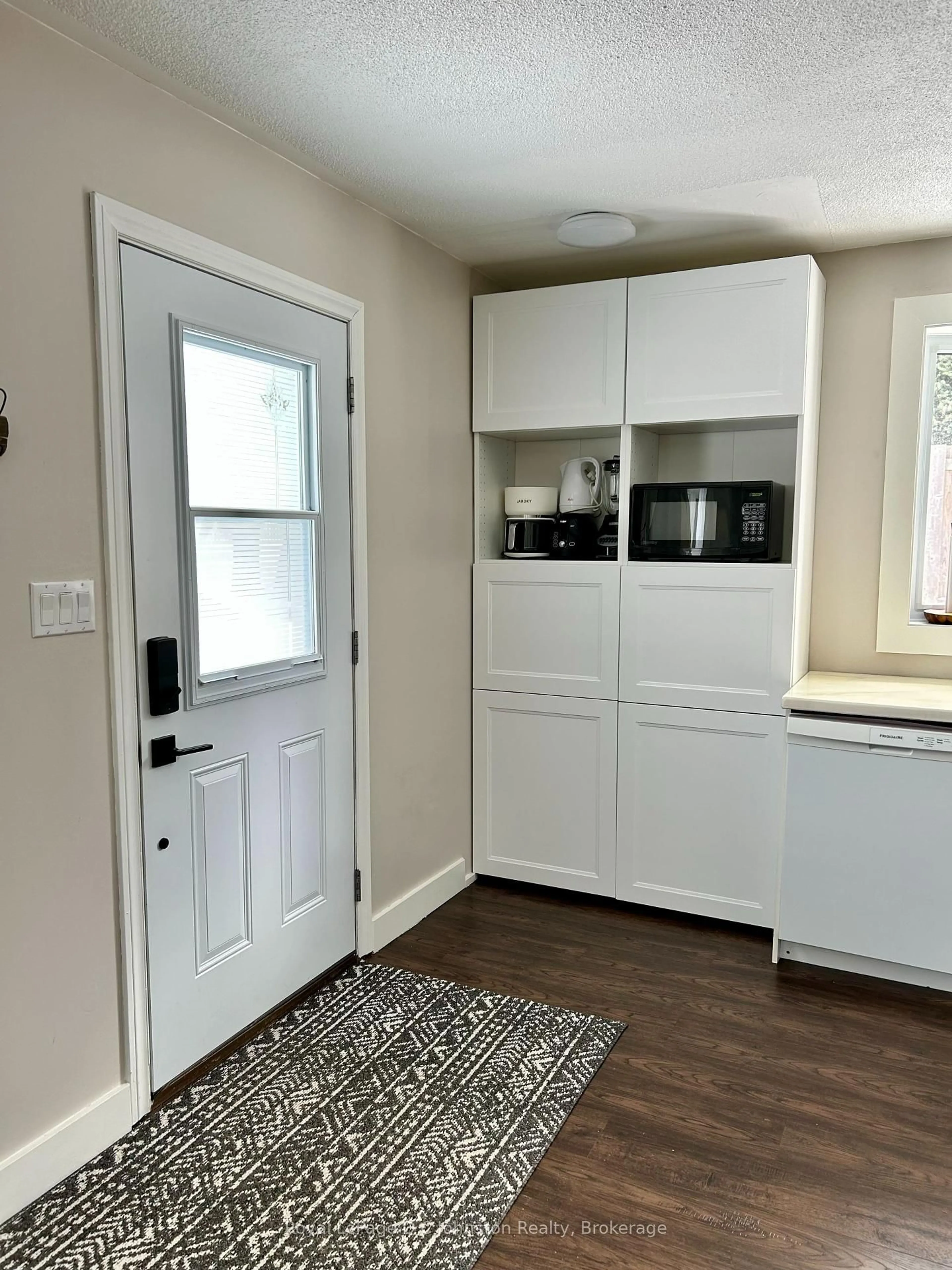 Unknown for 816 River St, Saugeen Shores Ontario N0H 2C4