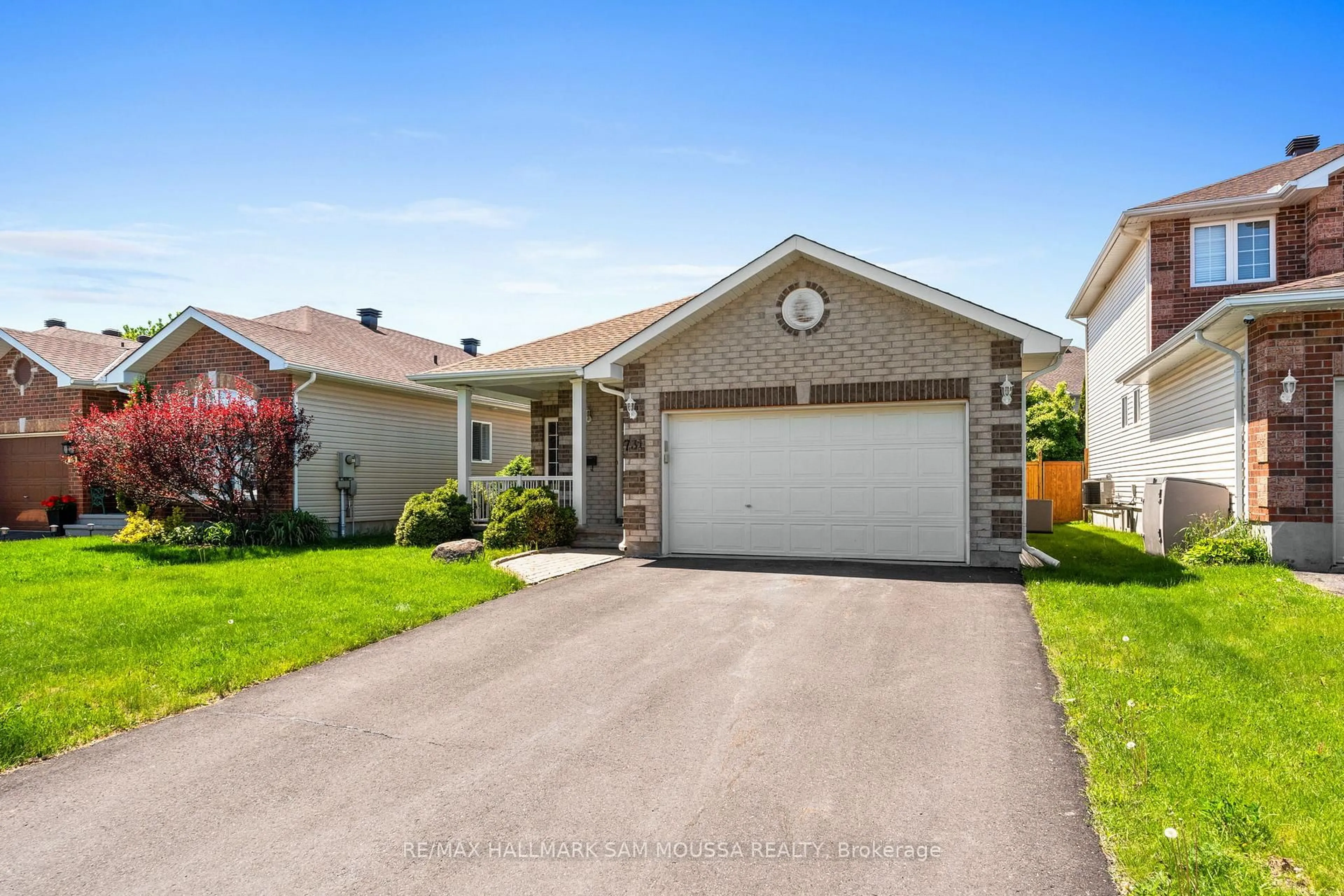Unknown for 731 Vermillion Dr, Ottawa Ontario K1V 1V9