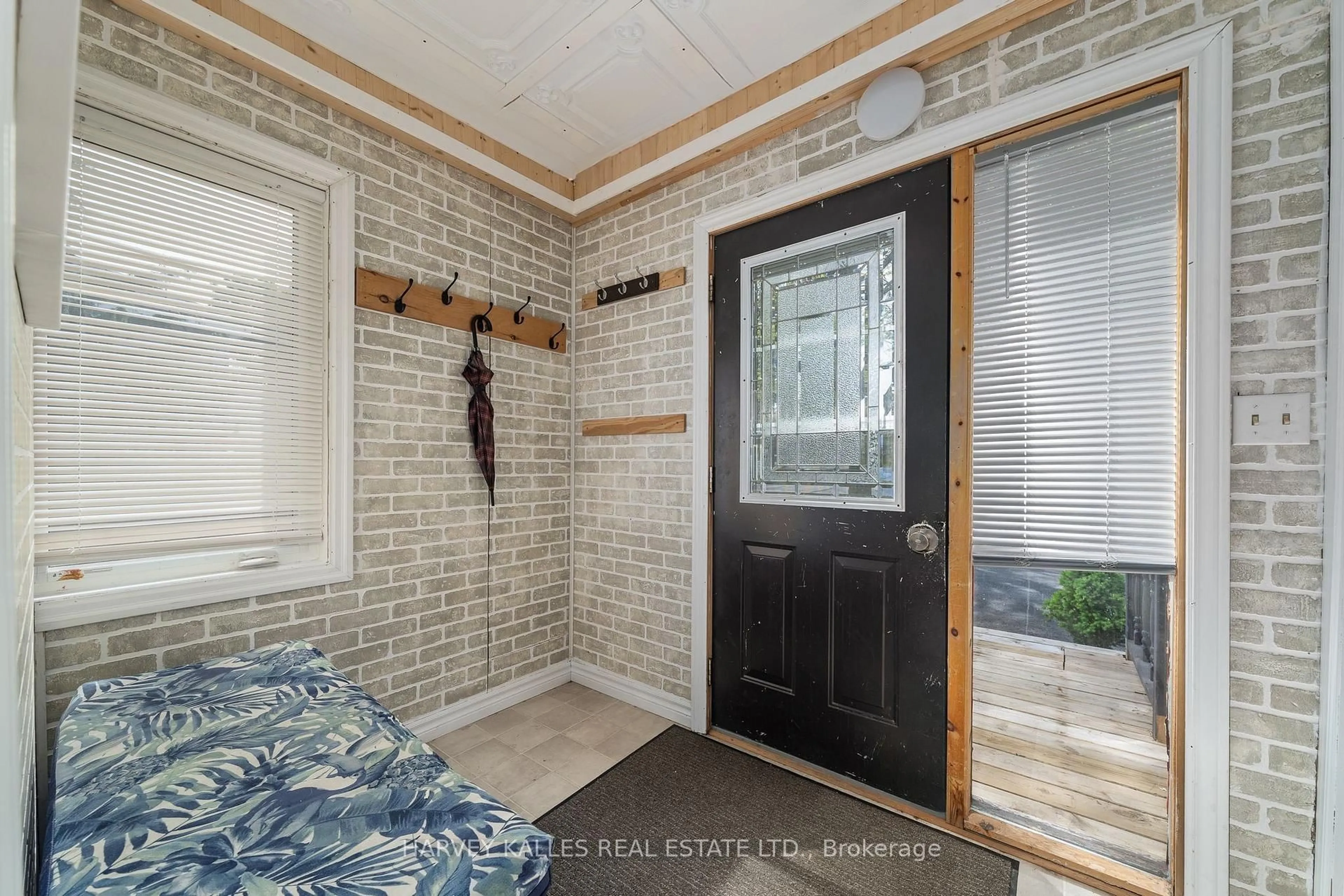 Indoor entryway for 2 Jacksons Lane, Prince Edward County Ontario K0K 2T0