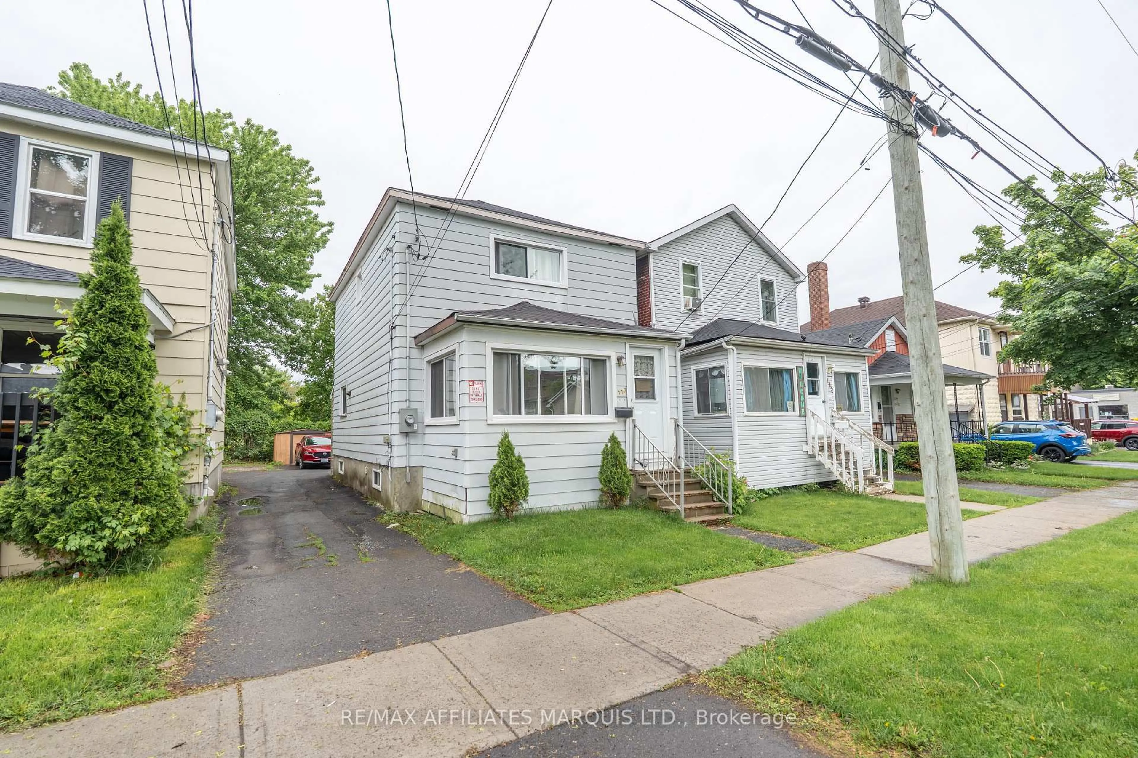 A pic from outside/outdoor area/front of a property/back of a property/a pic from drone, street for 117 St Felix St, Cornwall Ontario K6H 5A2