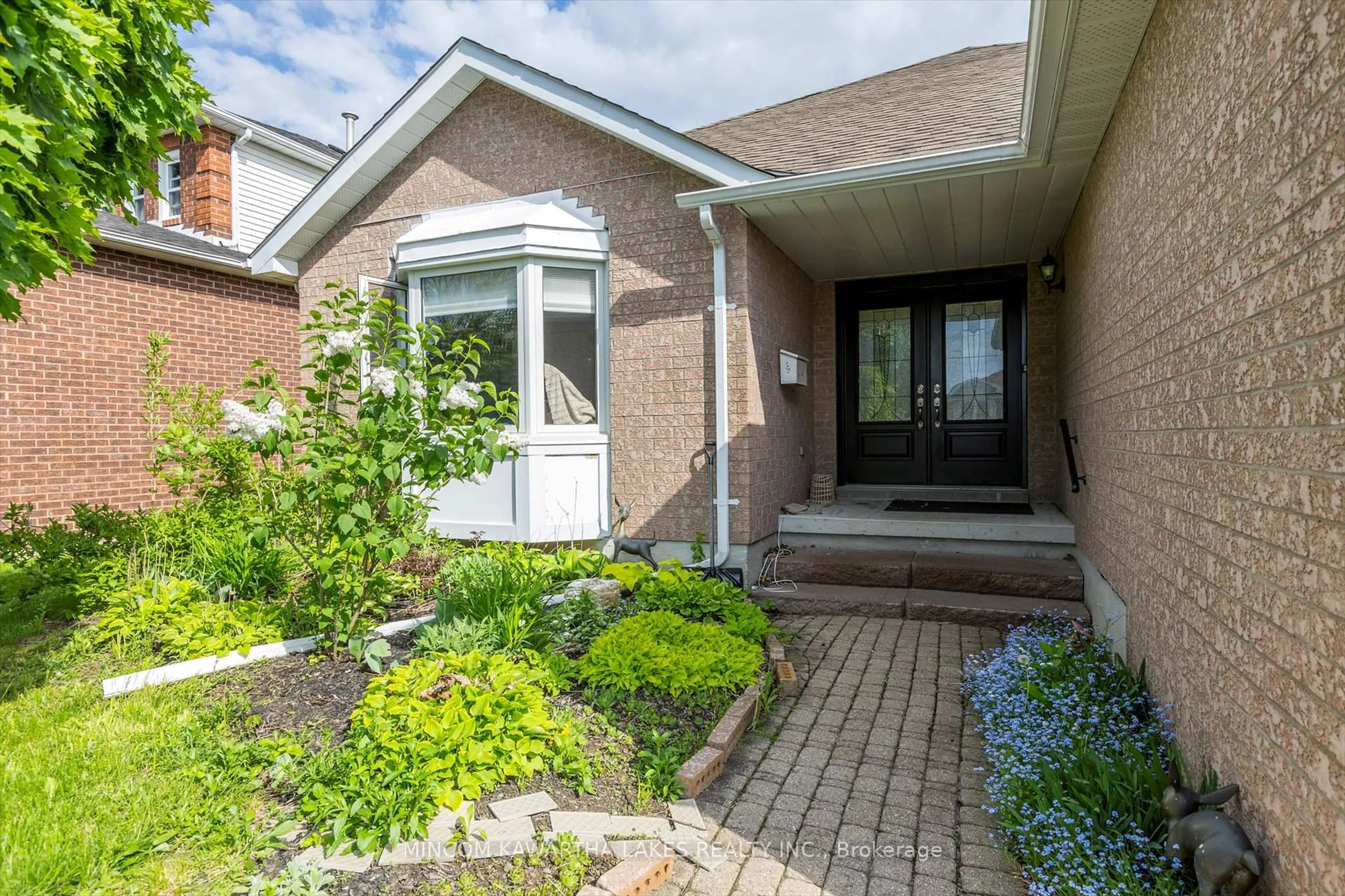 Unknown for 557 Westman Ave, Peterborough West Ontario K9K 2E6