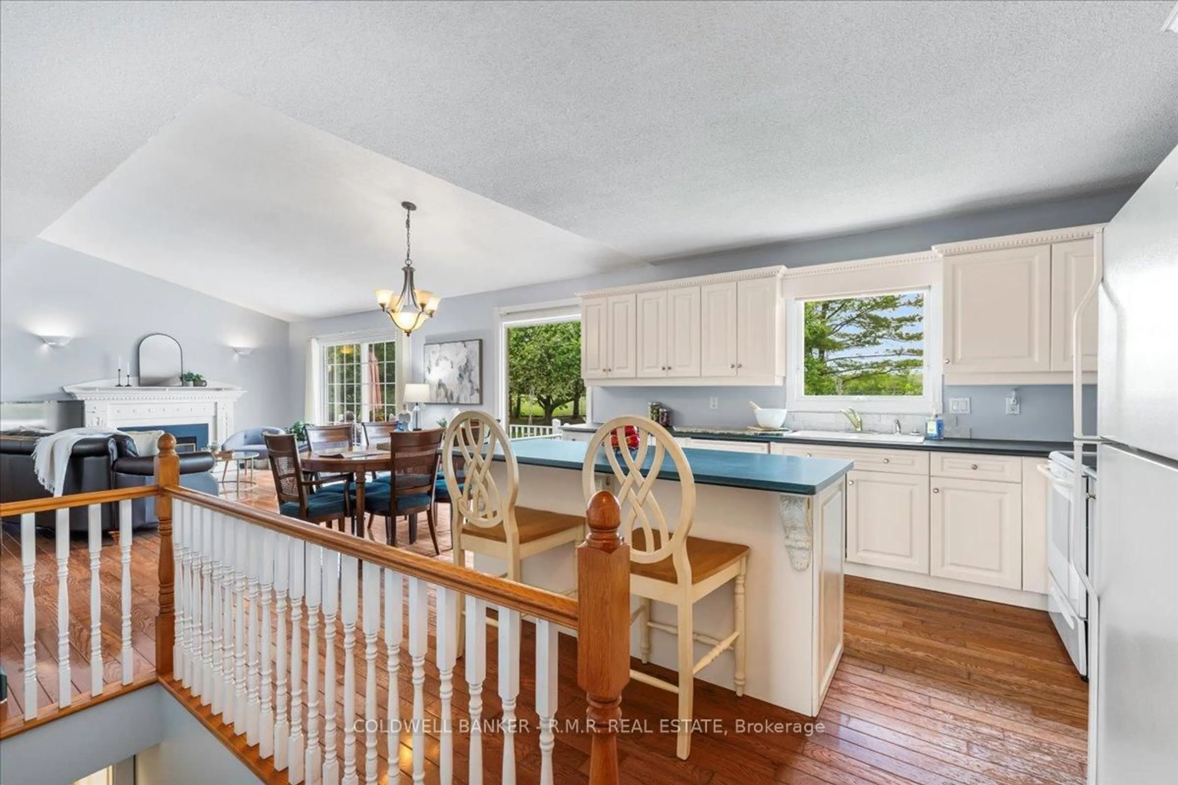 Open concept kitchen, unknown for 790 Hamilton Rd, Belleville Ontario K8N 4Z5