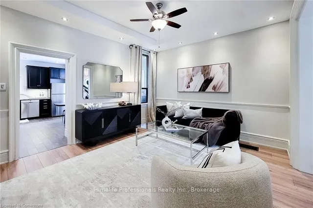 Additional image 27 of 116 Locke St